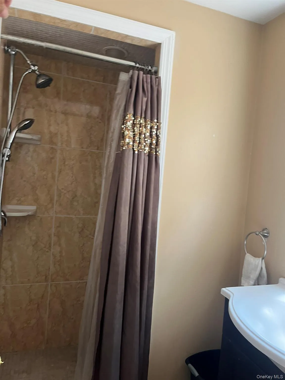 16312 89th Street, New York, NY, 5 Bedrooms Bedrooms, 8 Rooms Rooms,2 BathroomsBathrooms,Residential,For Rent,89th,0,1024536 16312 89th Street, New York, NY, 5 Bedrooms Bedrooms, 8 Rooms Rooms,2 BathroomsBathrooms,Residential,For Rent,89th,0,1024536