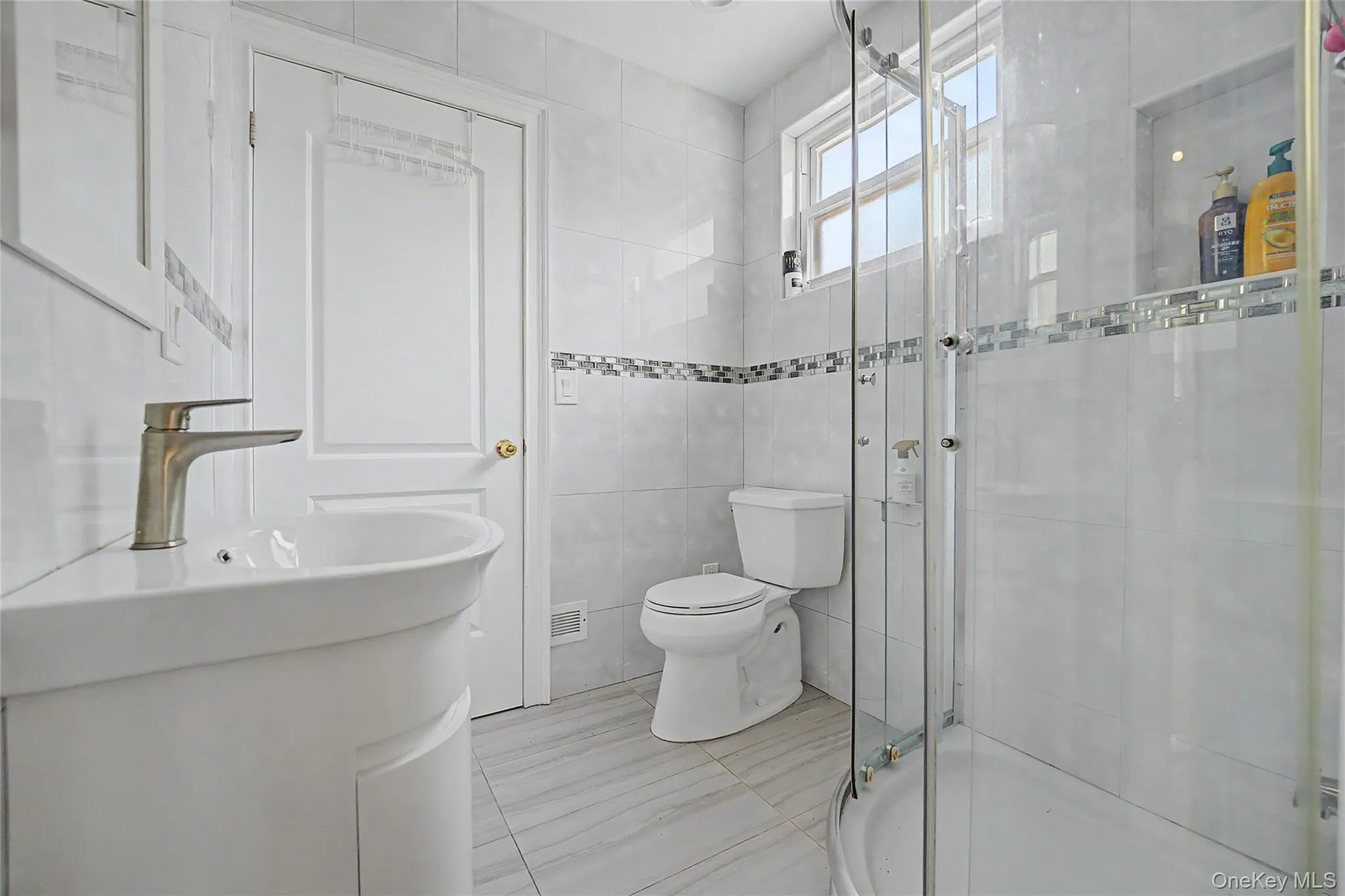 609 161st Street, New York, NY, 6 Bedrooms Bedrooms, 21 Rooms Rooms,5 BathroomsBathrooms,Residential,For Rent,161st,0,1024544 609 161st Street, New York, NY, 6 Bedrooms Bedrooms, 21 Rooms Rooms,5 BathroomsBathrooms,Residential,For Rent,161st,0,1024544