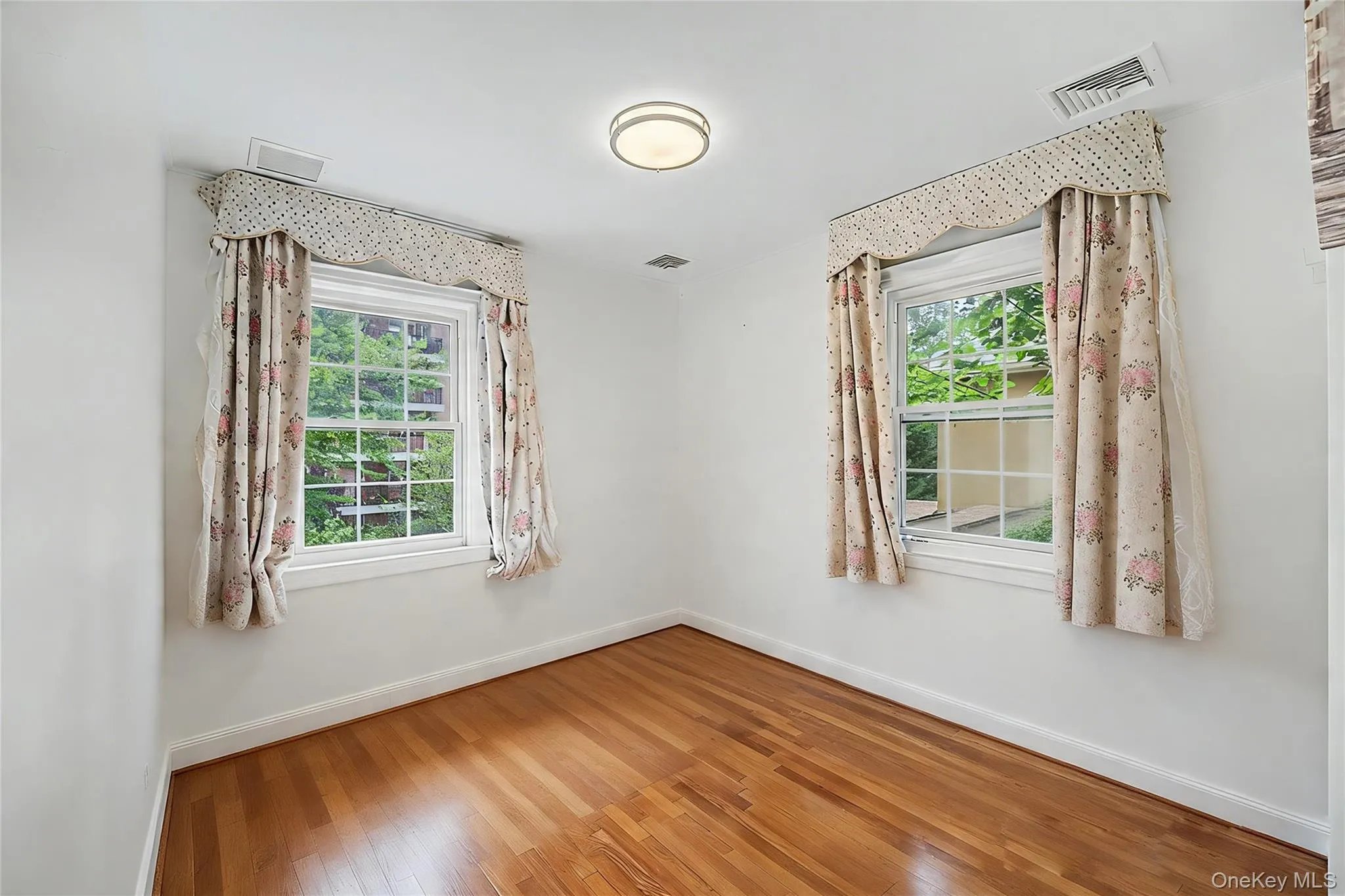 609 161st Street, New York, NY, 6 Bedrooms Bedrooms, 21 Rooms Rooms,5 BathroomsBathrooms,Residential,For Rent,161st,0,1024544 609 161st Street, New York, NY, 6 Bedrooms Bedrooms, 21 Rooms Rooms,5 BathroomsBathrooms,Residential,For Rent,161st,0,1024544
