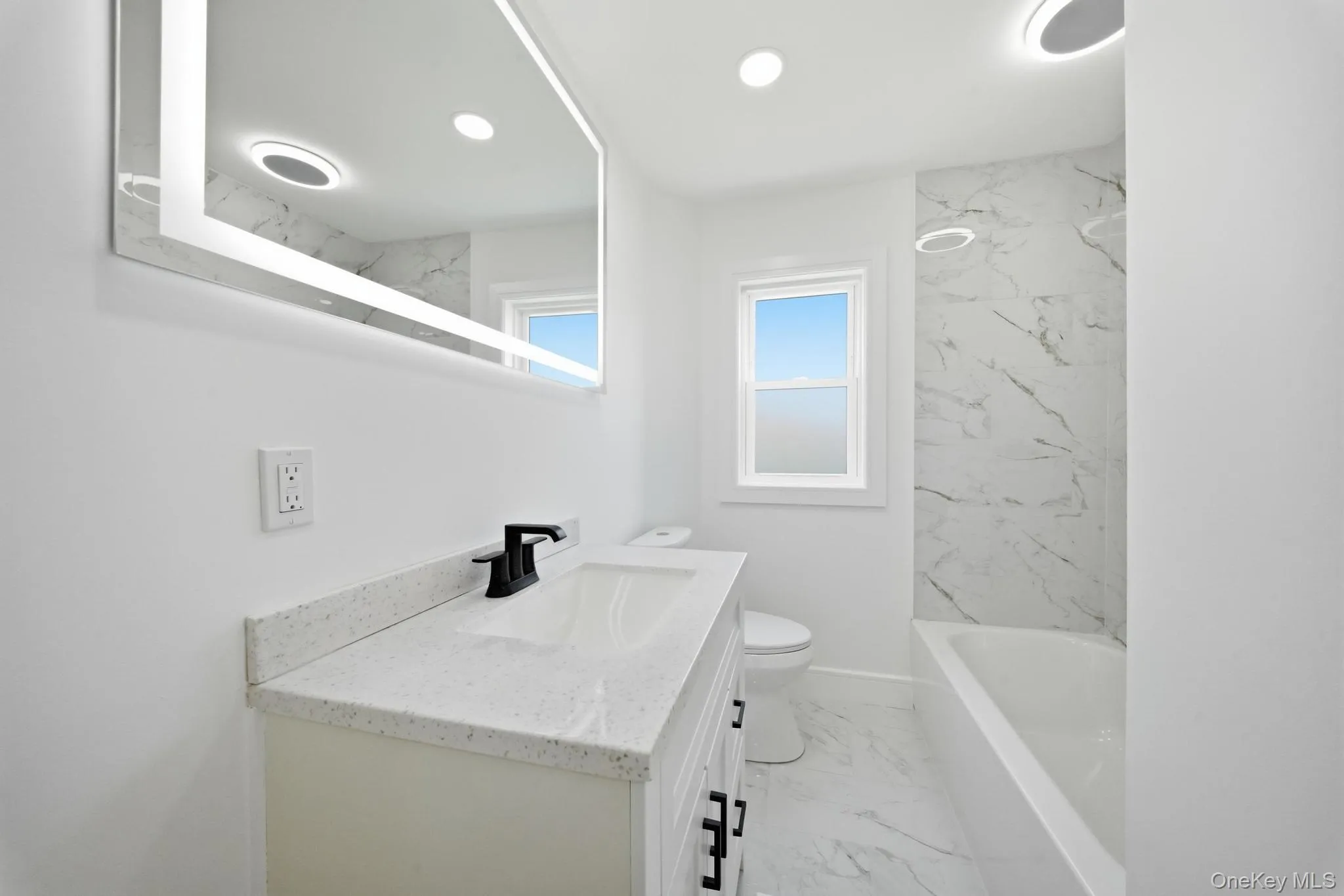 1FL bath 1FL bath
