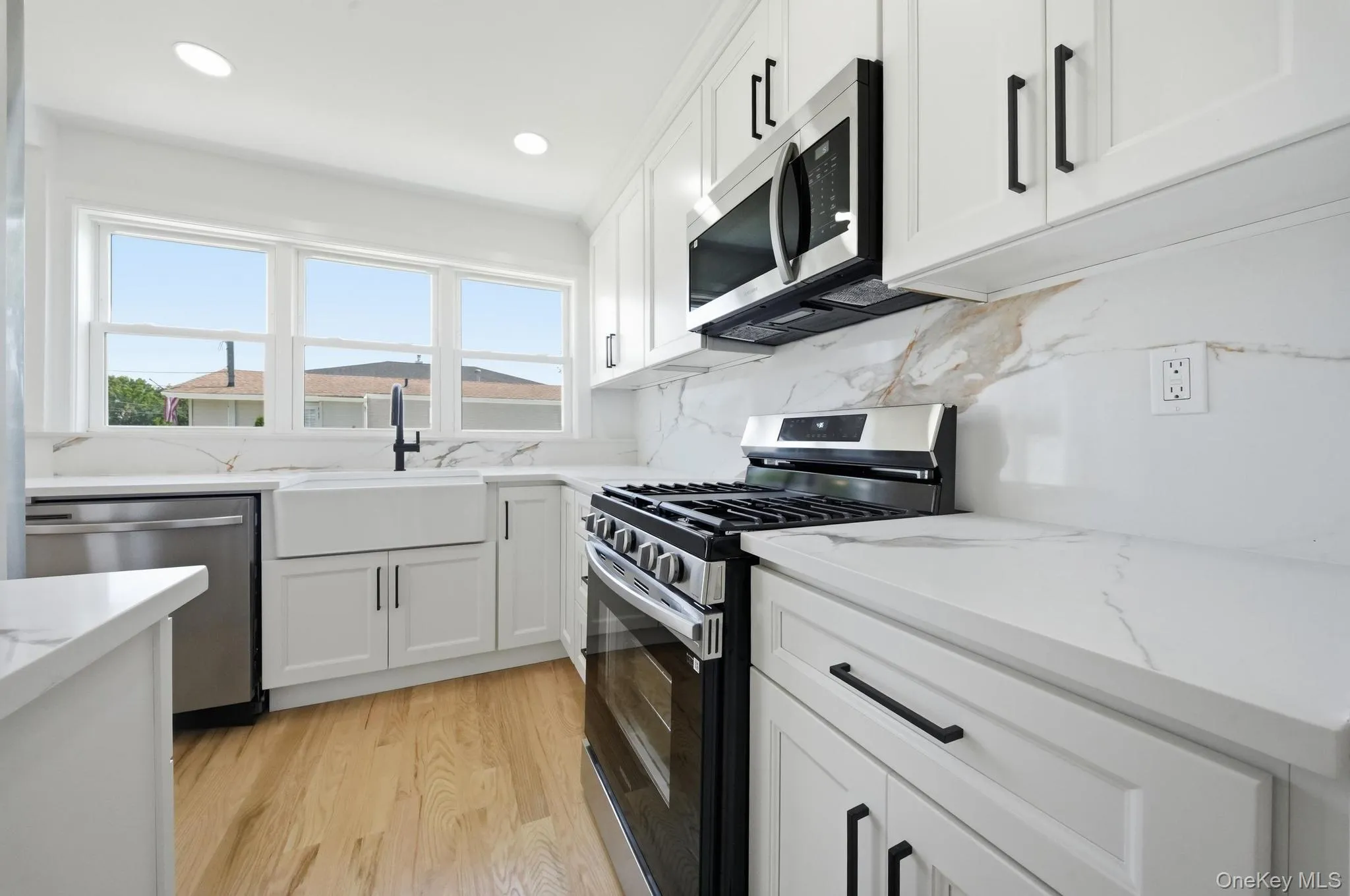 91 Doges Prom, Babylon, NY, 4 Bedrooms Bedrooms, 8 Rooms Rooms,2 BathroomsBathrooms,Residential,For Rent,Doges,0,1024545 91 Doges Prom, Babylon, NY, 4 Bedrooms Bedrooms, 8 Rooms Rooms,2 BathroomsBathrooms,Residential,For Rent,Doges,0,1024545