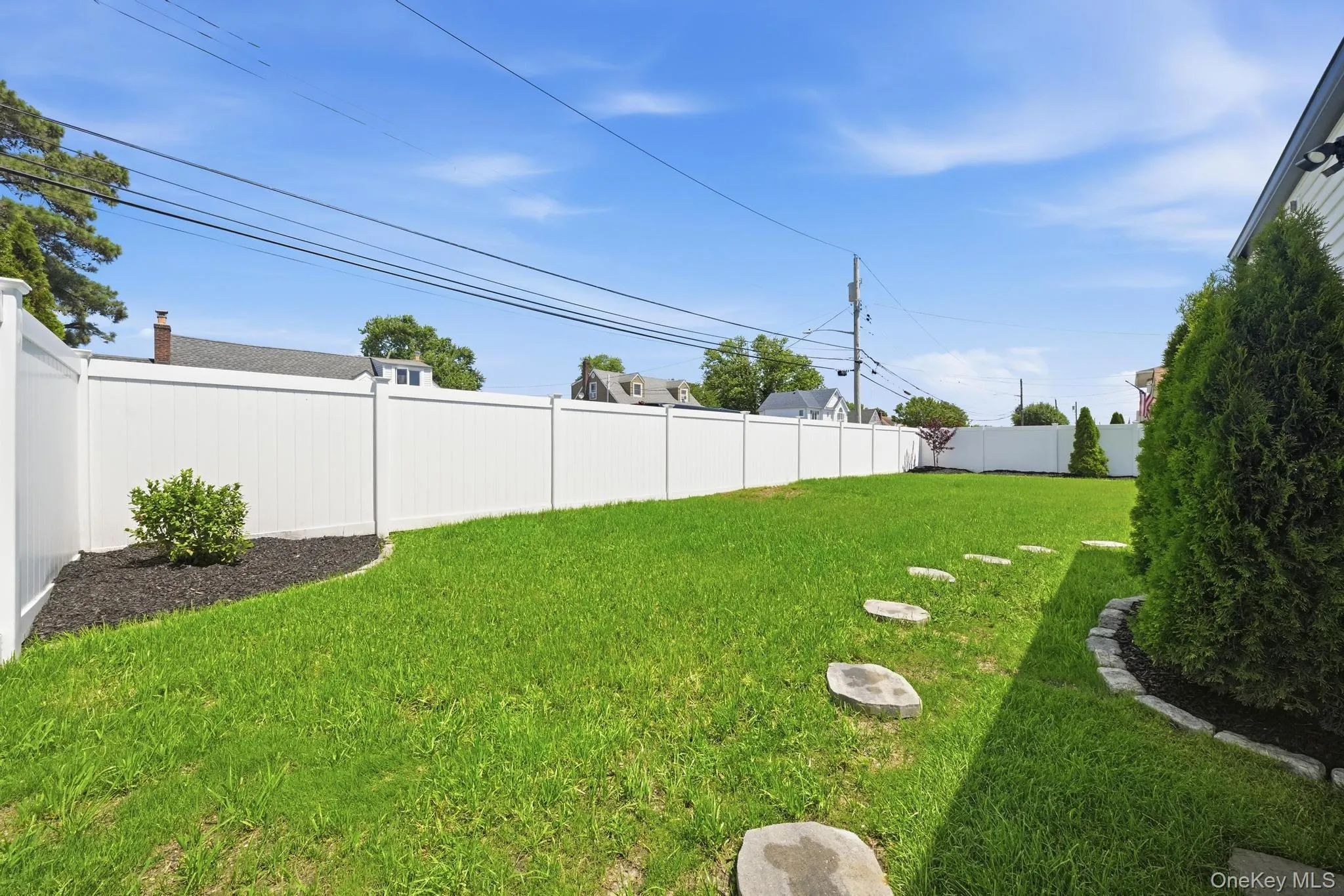 91 Doges Prom, Babylon, NY, 4 Bedrooms Bedrooms, 8 Rooms Rooms,2 BathroomsBathrooms,Residential,For Rent,Doges,0,1024545 91 Doges Prom, Babylon, NY, 4 Bedrooms Bedrooms, 8 Rooms Rooms,2 BathroomsBathrooms,Residential,For Rent,Doges,0,1024545