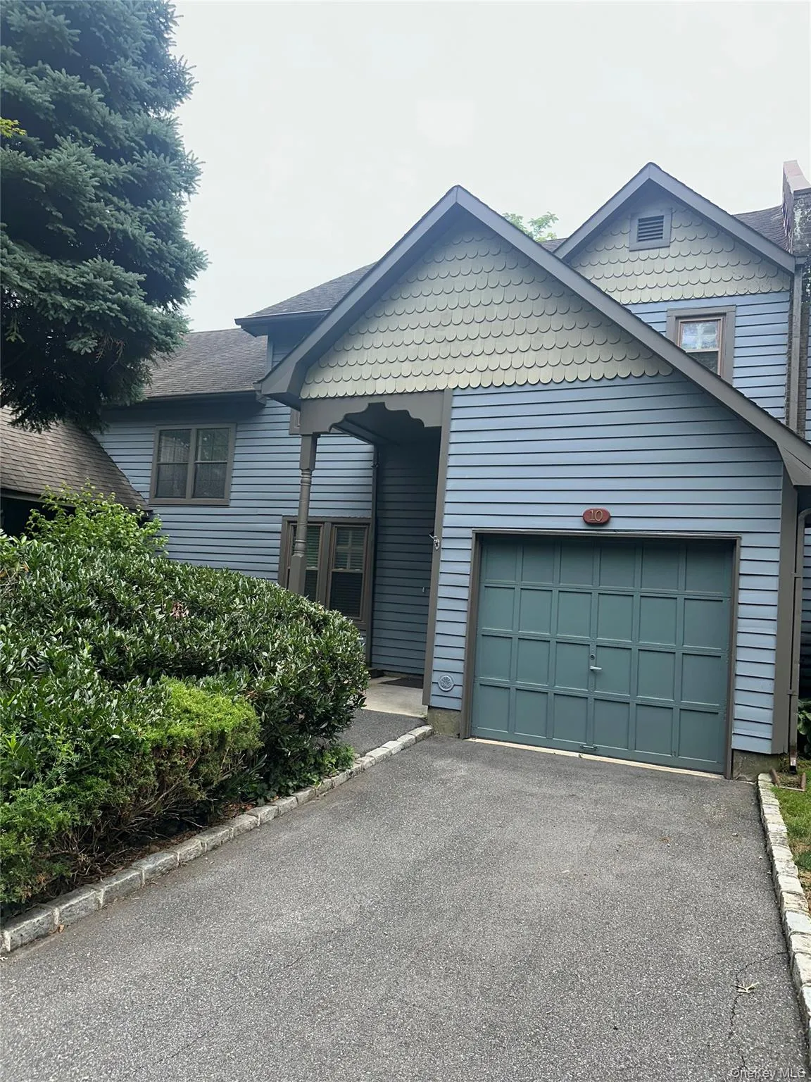 10 Adams Court, Oyster Bay, NY, 2 Bedrooms Bedrooms, 6 Rooms Rooms,2 BathroomsBathrooms,Residential Lease,For Rent,Adams,0,1024550 10 Adams Court, Oyster Bay, NY, 2 Bedrooms Bedrooms, 6 Rooms Rooms,2 BathroomsBathrooms,Residential Lease,For Rent,Adams,0,1024550