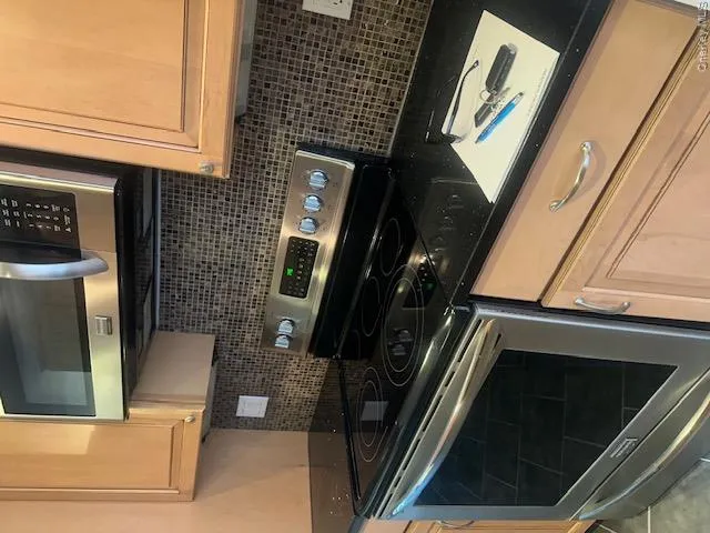 10 Adams Court, Oyster Bay, NY, 2 Bedrooms Bedrooms, 6 Rooms Rooms,2 BathroomsBathrooms,Residential Lease,For Rent,Adams,0,1024550 10 Adams Court, Oyster Bay, NY, 2 Bedrooms Bedrooms, 6 Rooms Rooms,2 BathroomsBathrooms,Residential Lease,For Rent,Adams,0,1024550