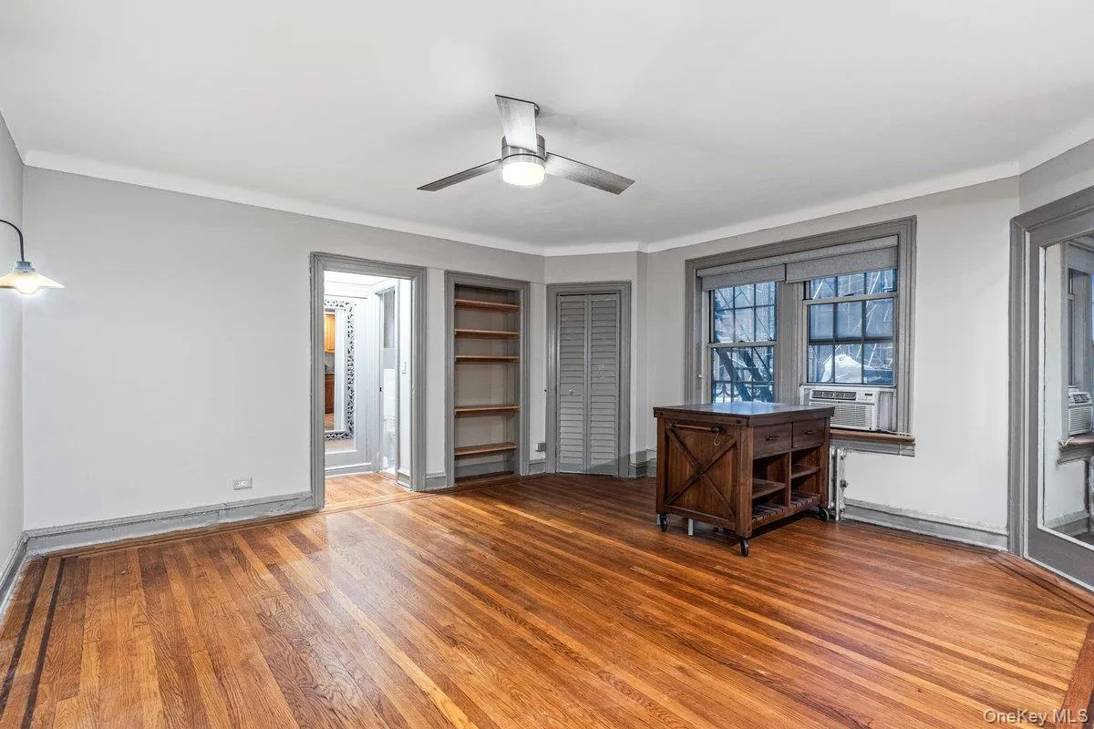 150 Burns Street, New York, NY, 2 Rooms Rooms,1 BathroomBathrooms,Residential,For Rent,Burns,0,1024551 150 Burns Street, New York, NY, 2 Rooms Rooms,1 BathroomBathrooms,Residential,For Rent,Burns,0,1024551