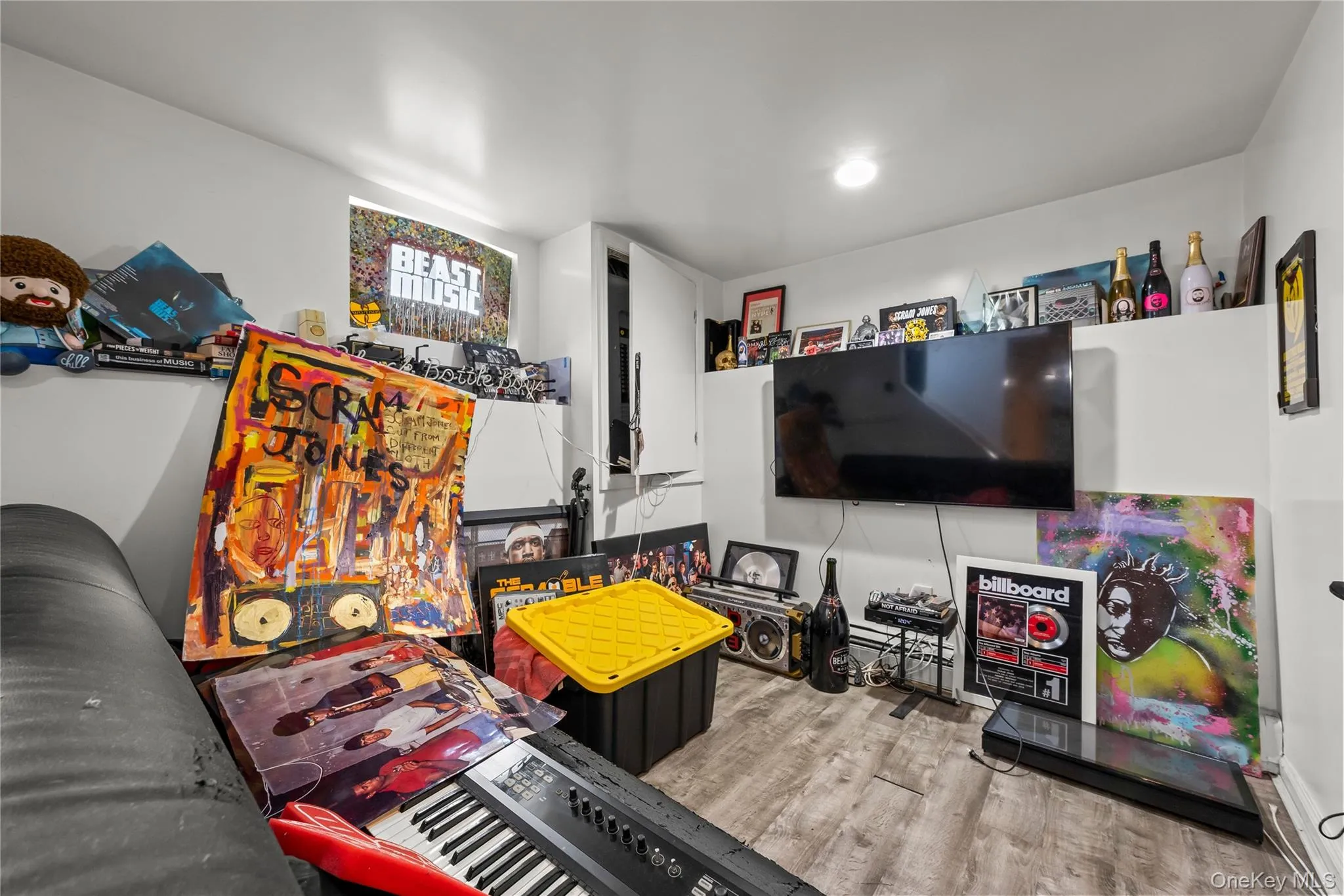 46 Meadow Lane, New Rochelle, NY, 5 Bedrooms Bedrooms, 7 Rooms Rooms,2 BathroomsBathrooms,Residential,For Rent,Meadow,0,1024552 46 Meadow Lane, New Rochelle, NY, 5 Bedrooms Bedrooms, 7 Rooms Rooms,2 BathroomsBathrooms,Residential,For Rent,Meadow,0,1024552