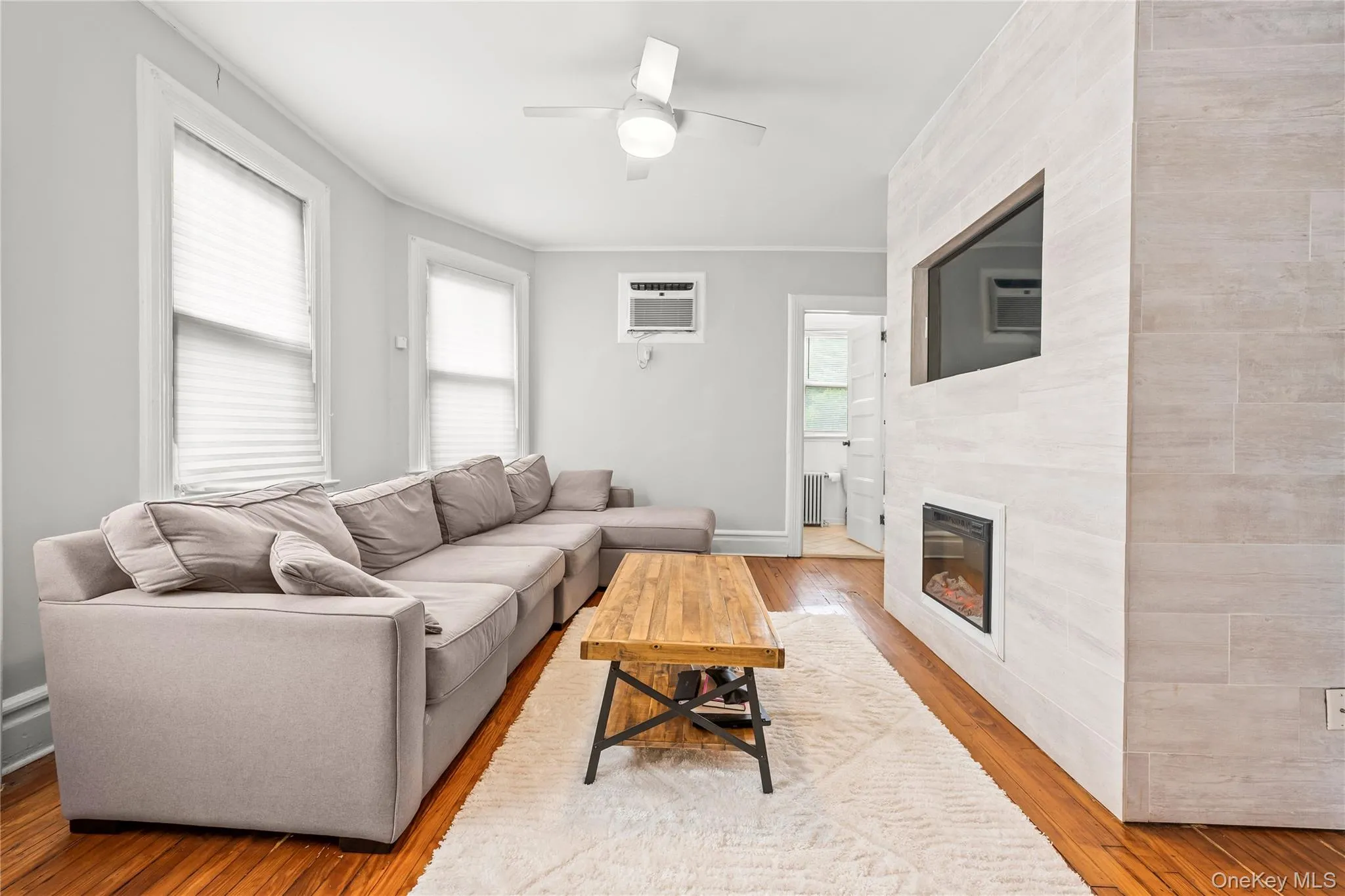 46 Meadow Lane, New Rochelle, NY, 5 Bedrooms Bedrooms, 7 Rooms Rooms,2 BathroomsBathrooms,Residential,For Rent,Meadow,0,1024552 46 Meadow Lane, New Rochelle, NY, 5 Bedrooms Bedrooms, 7 Rooms Rooms,2 BathroomsBathrooms,Residential,For Rent,Meadow,0,1024552