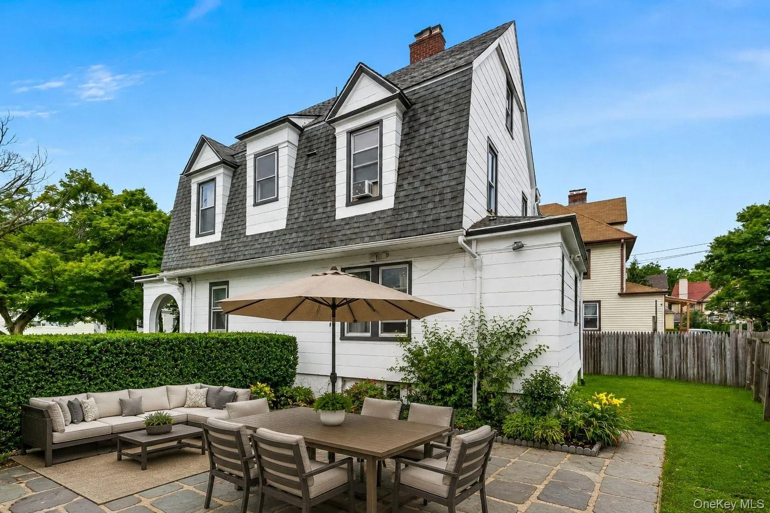 46 Meadow Lane, New Rochelle, NY, 5 Bedrooms Bedrooms, 7 Rooms Rooms,2 BathroomsBathrooms,Residential,For Rent,Meadow,0,1024552 46 Meadow Lane, New Rochelle, NY, 5 Bedrooms Bedrooms, 7 Rooms Rooms,2 BathroomsBathrooms,Residential,For Rent,Meadow,0,1024552