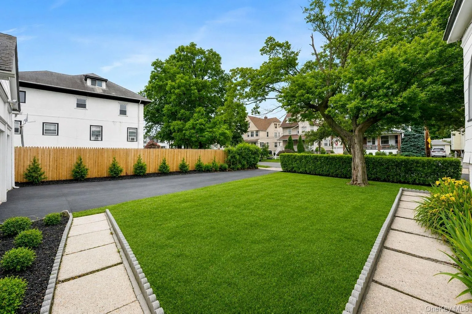 46 Meadow Lane, New Rochelle, NY, 5 Bedrooms Bedrooms, 7 Rooms Rooms,2 BathroomsBathrooms,Residential,For Rent,Meadow,0,1024552 46 Meadow Lane, New Rochelle, NY, 5 Bedrooms Bedrooms, 7 Rooms Rooms,2 BathroomsBathrooms,Residential,For Rent,Meadow,0,1024552
