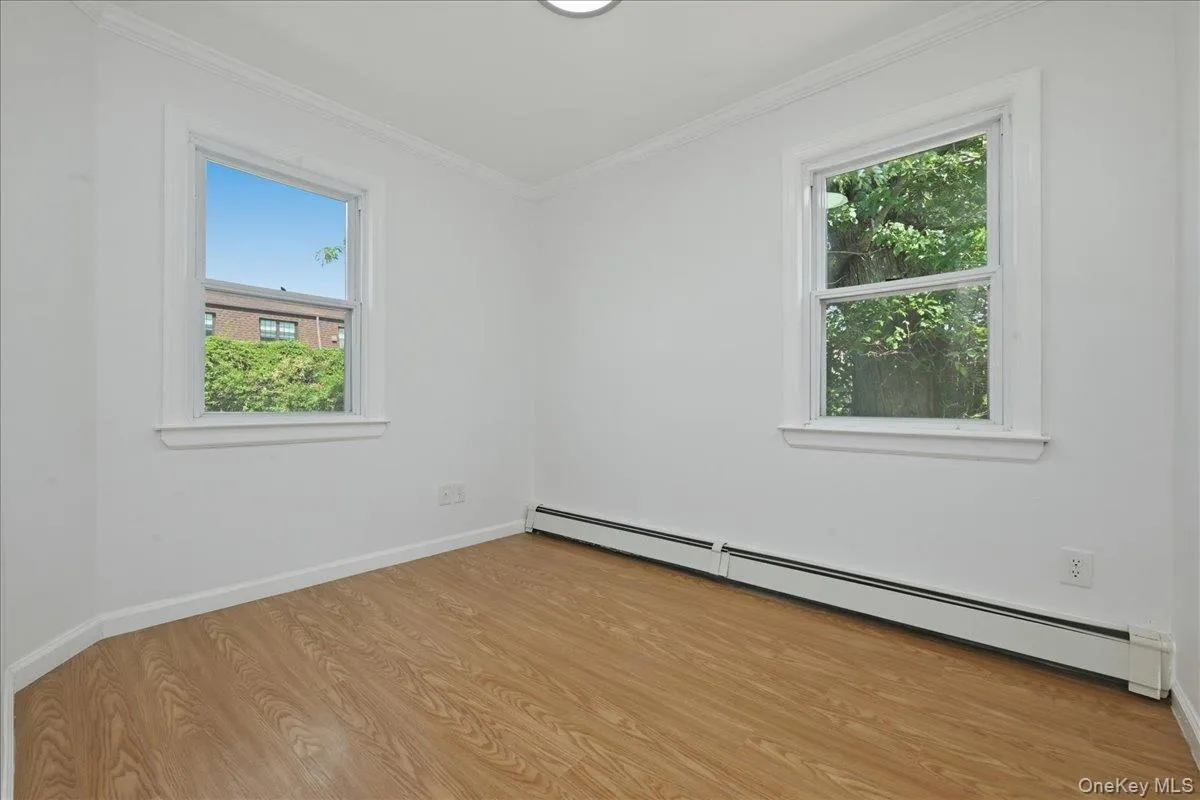 310 west Drive, Babylon, NY, 4 Bedrooms Bedrooms, 8 Rooms Rooms,1 BathroomBathrooms,Residential,For Rent,west,0,1024557 310 west Drive, Babylon, NY, 4 Bedrooms Bedrooms, 8 Rooms Rooms,1 BathroomBathrooms,Residential,For Rent,west,0,1024557