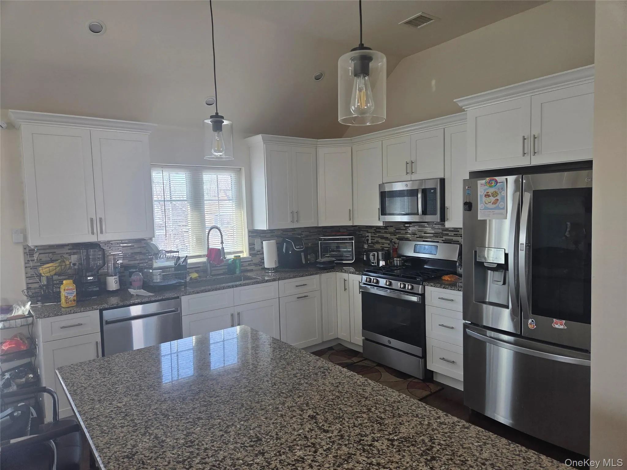 13 Avenue B, Middletown, NY, 4 Bedrooms Bedrooms, 10 Rooms Rooms,3 BathroomsBathrooms,Residential,For Rent,Avenue B,0,1024560 13 Avenue B, Middletown, NY, 4 Bedrooms Bedrooms, 10 Rooms Rooms,3 BathroomsBathrooms,Residential,For Rent,Avenue B,0,1024560