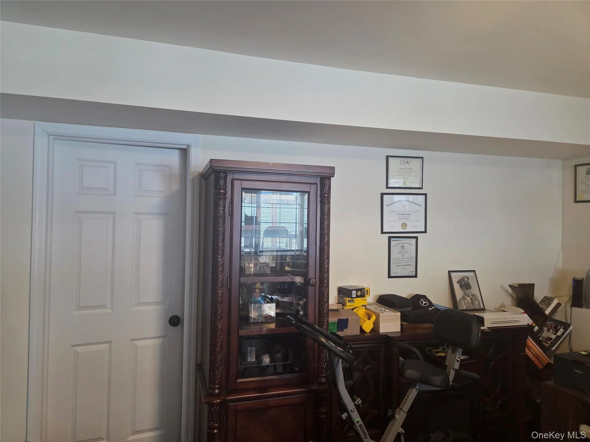 13 Avenue B, Middletown, NY, 4 Bedrooms Bedrooms, 10 Rooms Rooms,3 BathroomsBathrooms,Residential,For Rent,Avenue B,0,1024560 13 Avenue B, Middletown, NY, 4 Bedrooms Bedrooms, 10 Rooms Rooms,3 BathroomsBathrooms,Residential,For Rent,Avenue B,0,1024560