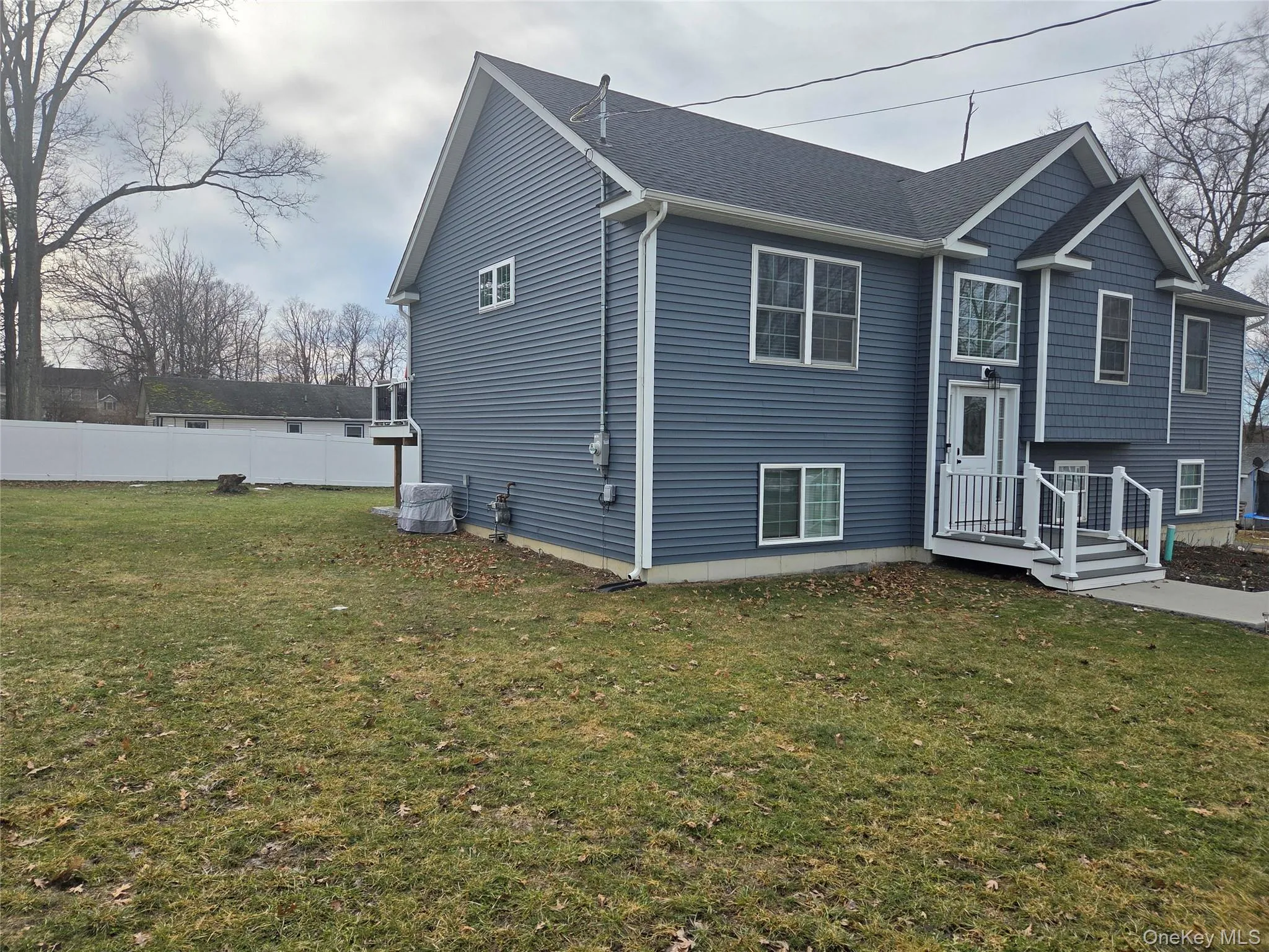 13 Avenue B, Middletown, NY, 4 Bedrooms Bedrooms, 10 Rooms Rooms,3 BathroomsBathrooms,Residential,For Rent,Avenue B,0,1024560 13 Avenue B, Middletown, NY, 4 Bedrooms Bedrooms, 10 Rooms Rooms,3 BathroomsBathrooms,Residential,For Rent,Avenue B,0,1024560