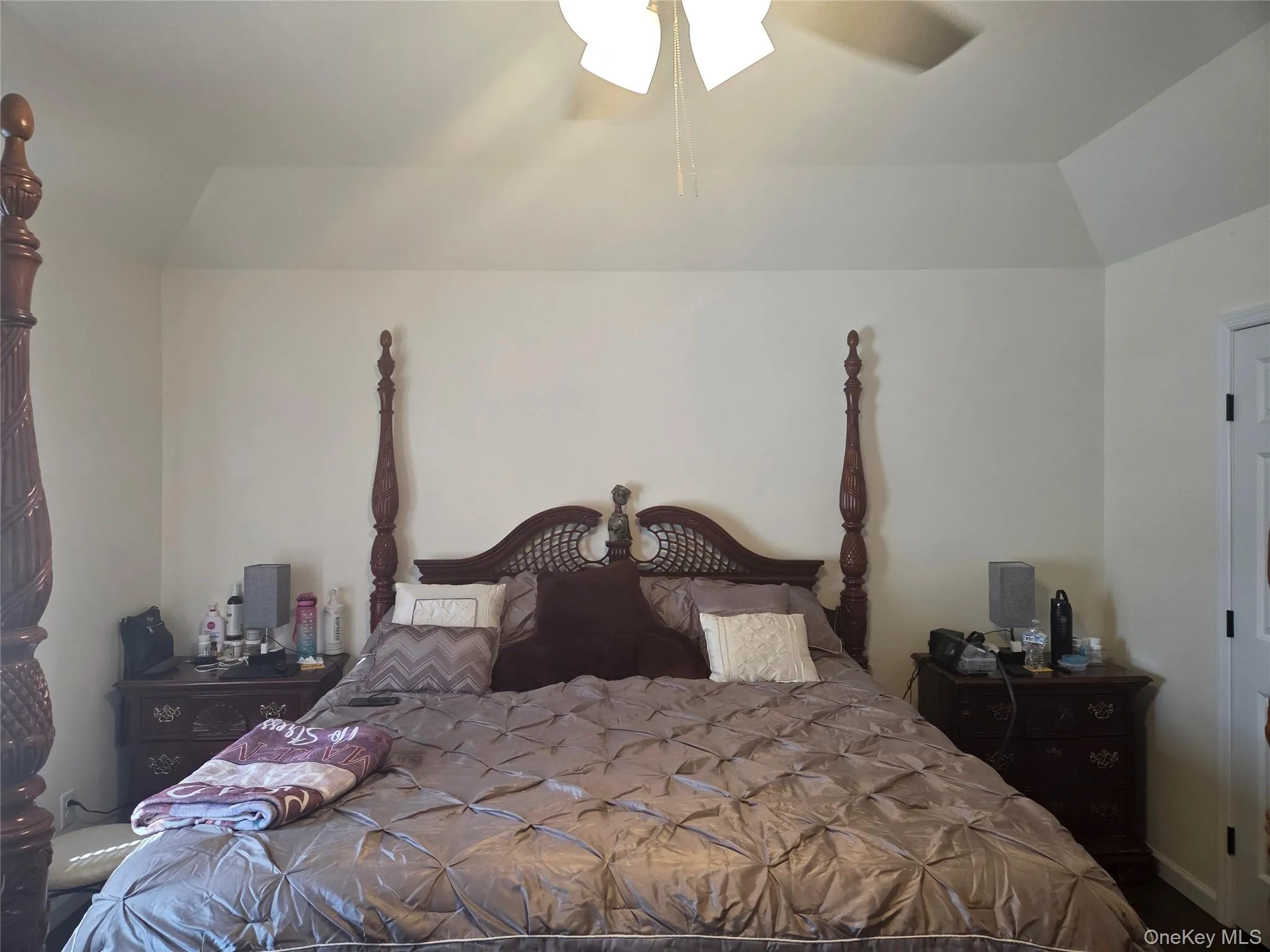 13 Avenue B, Middletown, NY, 4 Bedrooms Bedrooms, 10 Rooms Rooms,3 BathroomsBathrooms,Residential,For Rent,Avenue B,0,1024560 13 Avenue B, Middletown, NY, 4 Bedrooms Bedrooms, 10 Rooms Rooms,3 BathroomsBathrooms,Residential,For Rent,Avenue B,0,1024560