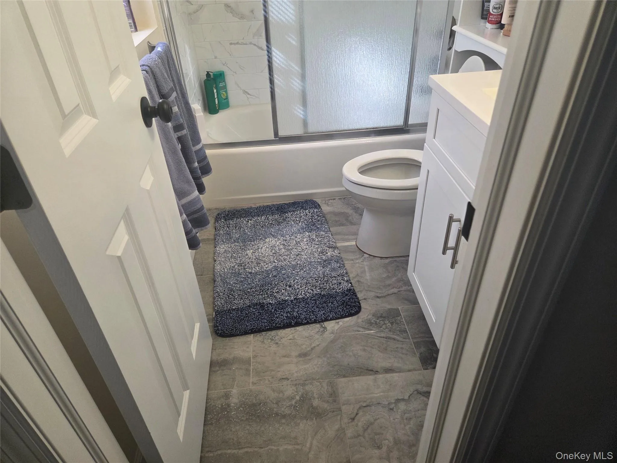 13 Avenue B, Middletown, NY, 4 Bedrooms Bedrooms, 10 Rooms Rooms,3 BathroomsBathrooms,Residential,For Rent,Avenue B,0,1024560 13 Avenue B, Middletown, NY, 4 Bedrooms Bedrooms, 10 Rooms Rooms,3 BathroomsBathrooms,Residential,For Rent,Avenue B,0,1024560
