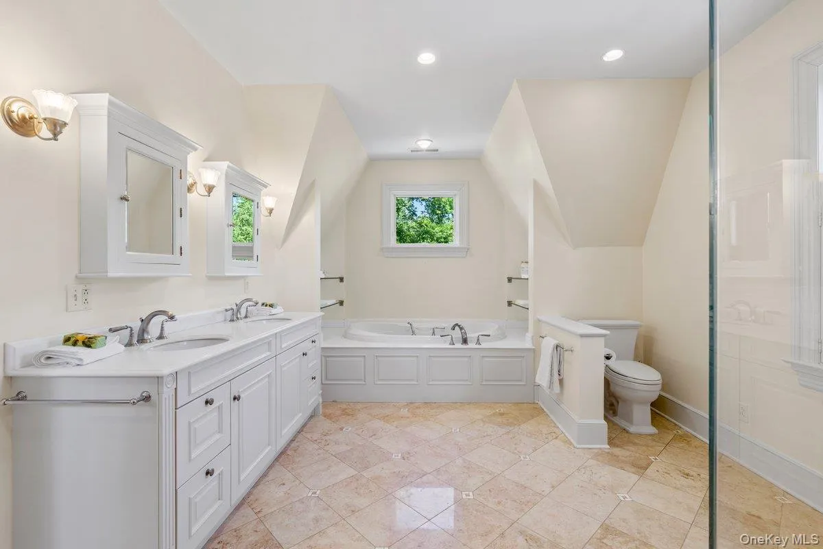 731 Forest Avenue, Rye City, NY, 6 Bedrooms Bedrooms, 11 Rooms Rooms,5 BathroomsBathrooms,Residential,For Rent,Forest,0,1024563 731 Forest Avenue, Rye City, NY, 6 Bedrooms Bedrooms, 11 Rooms Rooms,5 BathroomsBathrooms,Residential,For Rent,Forest,0,1024563