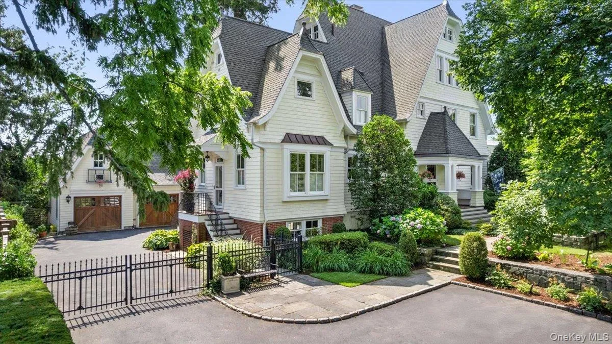 731 Forest Avenue, Rye City, NY, 6 Bedrooms Bedrooms, 11 Rooms Rooms,5 BathroomsBathrooms,Residential,For Rent,Forest,0,1024563 731 Forest Avenue, Rye City, NY, 6 Bedrooms Bedrooms, 11 Rooms Rooms,5 BathroomsBathrooms,Residential,For Rent,Forest,0,1024563