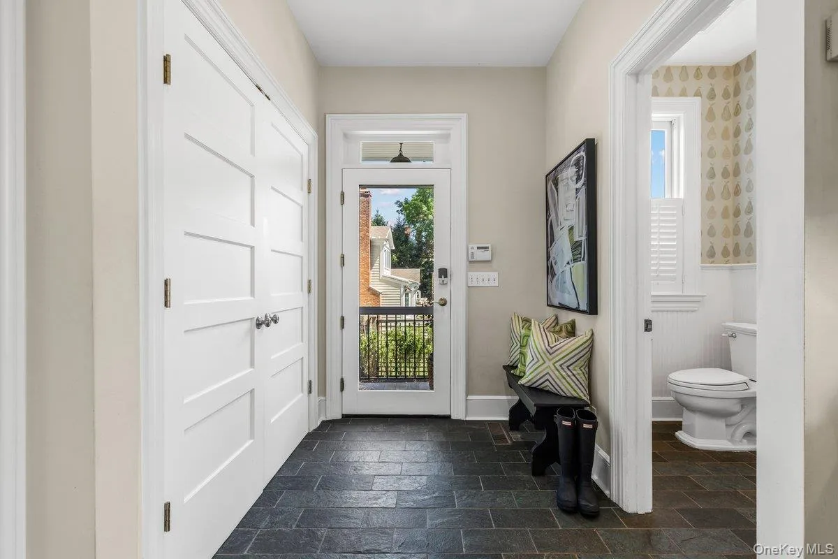 731 Forest Avenue, Rye City, NY, 6 Bedrooms Bedrooms, 11 Rooms Rooms,5 BathroomsBathrooms,Residential,For Rent,Forest,0,1024563 731 Forest Avenue, Rye City, NY, 6 Bedrooms Bedrooms, 11 Rooms Rooms,5 BathroomsBathrooms,Residential,For Rent,Forest,0,1024563