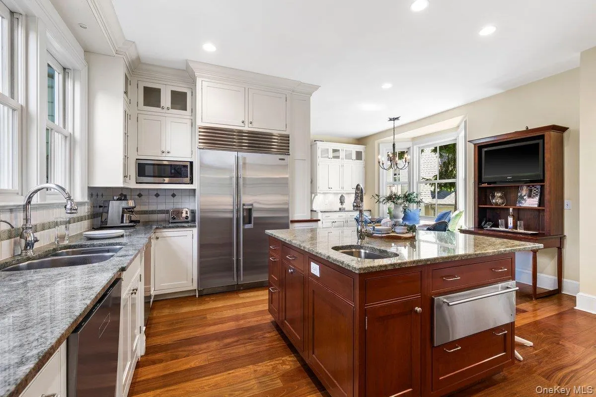 731 Forest Avenue, Rye City, NY, 6 Bedrooms Bedrooms, 11 Rooms Rooms,5 BathroomsBathrooms,Residential,For Rent,Forest,0,1024563 731 Forest Avenue, Rye City, NY, 6 Bedrooms Bedrooms, 11 Rooms Rooms,5 BathroomsBathrooms,Residential,For Rent,Forest,0,1024563