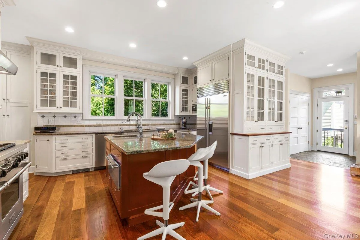 731 Forest Avenue, Rye City, NY, 6 Bedrooms Bedrooms, 11 Rooms Rooms,5 BathroomsBathrooms,Residential,For Rent,Forest,0,1024563 731 Forest Avenue, Rye City, NY, 6 Bedrooms Bedrooms, 11 Rooms Rooms,5 BathroomsBathrooms,Residential,For Rent,Forest,0,1024563