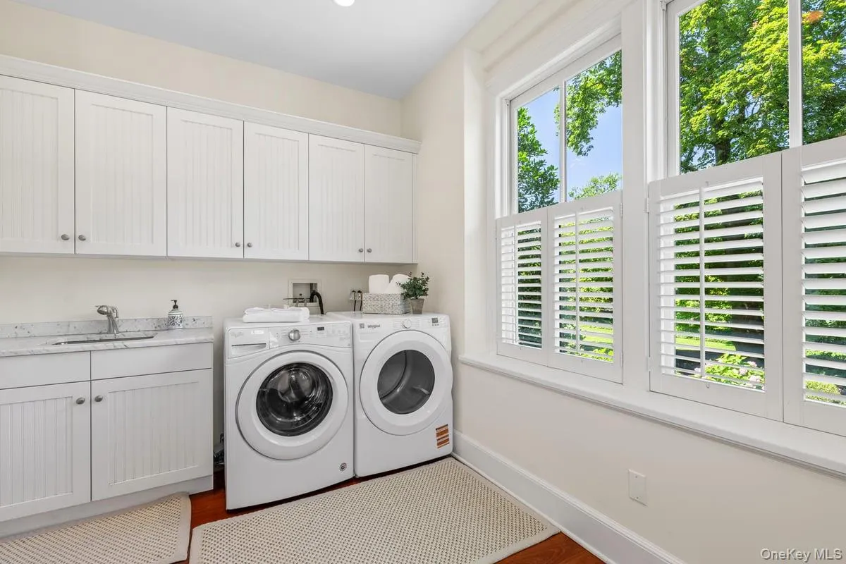 731 Forest Avenue, Rye City, NY, 6 Bedrooms Bedrooms, 11 Rooms Rooms,5 BathroomsBathrooms,Residential,For Rent,Forest,0,1024563 731 Forest Avenue, Rye City, NY, 6 Bedrooms Bedrooms, 11 Rooms Rooms,5 BathroomsBathrooms,Residential,For Rent,Forest,0,1024563