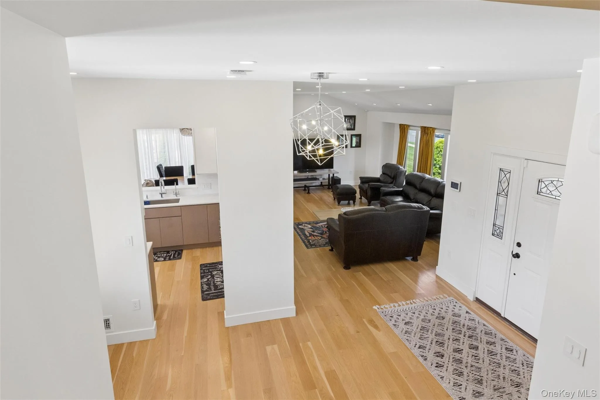 51 Dogwood Road, North Hempstead, NY, 4 Bedrooms Bedrooms, 7 Rooms Rooms,2 BathroomsBathrooms,Residential,For Rent,Dogwood,0,1024565 51 Dogwood Road, North Hempstead, NY, 4 Bedrooms Bedrooms, 7 Rooms Rooms,2 BathroomsBathrooms,Residential,For Rent,Dogwood,0,1024565
