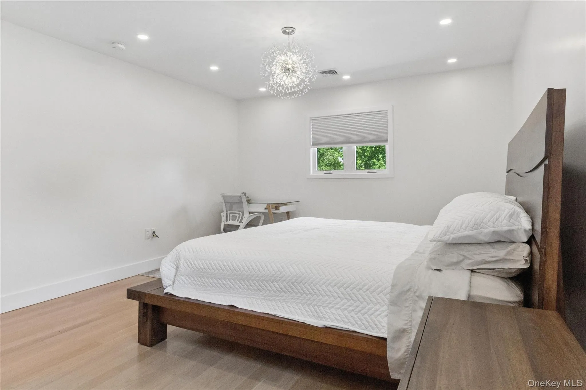 51 Dogwood Road, North Hempstead, NY, 4 Bedrooms Bedrooms, 7 Rooms Rooms,2 BathroomsBathrooms,Residential,For Rent,Dogwood,0,1024565 51 Dogwood Road, North Hempstead, NY, 4 Bedrooms Bedrooms, 7 Rooms Rooms,2 BathroomsBathrooms,Residential,For Rent,Dogwood,0,1024565