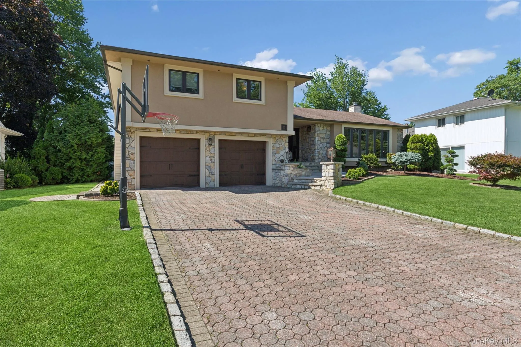 51 Dogwood Road, North Hempstead, NY, 4 Bedrooms Bedrooms, 7 Rooms Rooms,2 BathroomsBathrooms,Residential,For Rent,Dogwood,0,1024565 51 Dogwood Road, North Hempstead, NY, 4 Bedrooms Bedrooms, 7 Rooms Rooms,2 BathroomsBathrooms,Residential,For Rent,Dogwood,0,1024565
