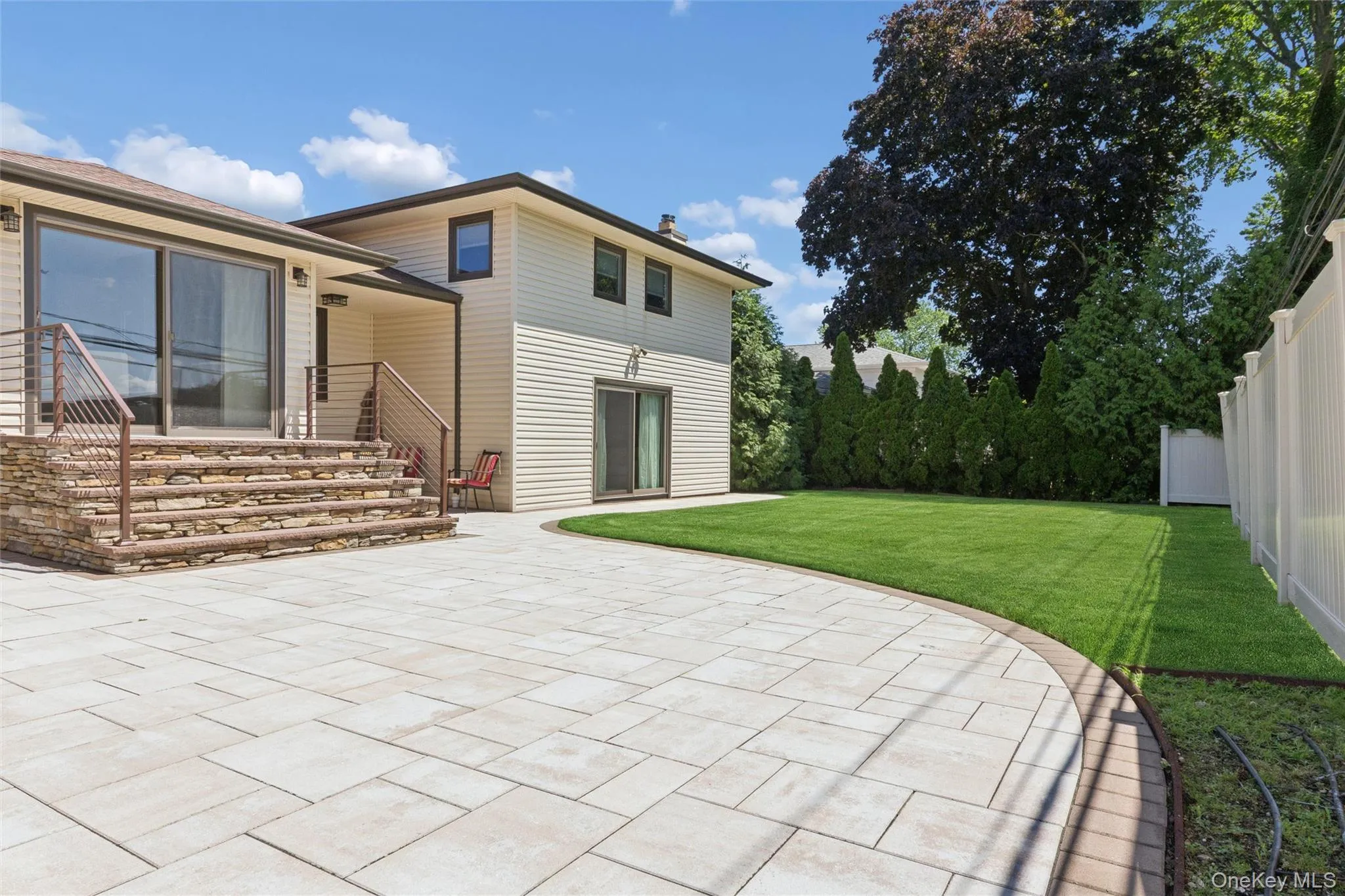 51 Dogwood Road, North Hempstead, NY, 4 Bedrooms Bedrooms, 7 Rooms Rooms,2 BathroomsBathrooms,Residential,For Rent,Dogwood,0,1024565 51 Dogwood Road, North Hempstead, NY, 4 Bedrooms Bedrooms, 7 Rooms Rooms,2 BathroomsBathrooms,Residential,For Rent,Dogwood,0,1024565