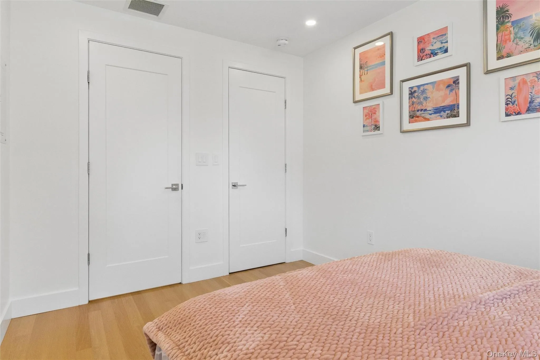 51 Dogwood Road, North Hempstead, NY, 4 Bedrooms Bedrooms, 7 Rooms Rooms,2 BathroomsBathrooms,Residential,For Rent,Dogwood,0,1024565 51 Dogwood Road, North Hempstead, NY, 4 Bedrooms Bedrooms, 7 Rooms Rooms,2 BathroomsBathrooms,Residential,For Rent,Dogwood,0,1024565