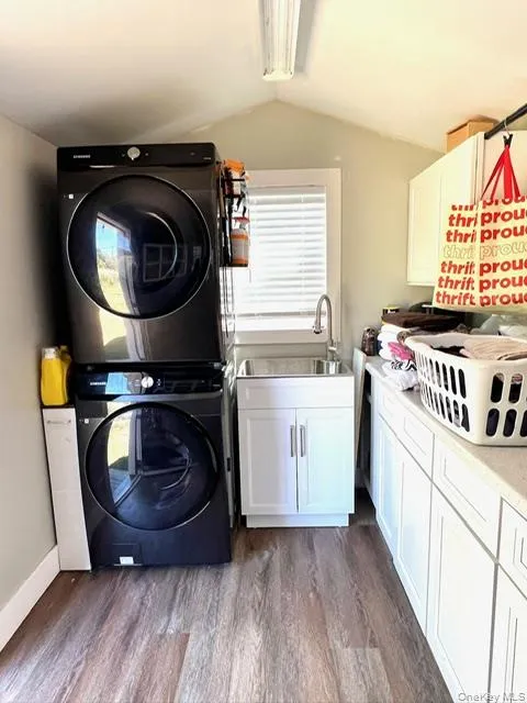 Detached laundry room / storage. Detached laundry room / storage.