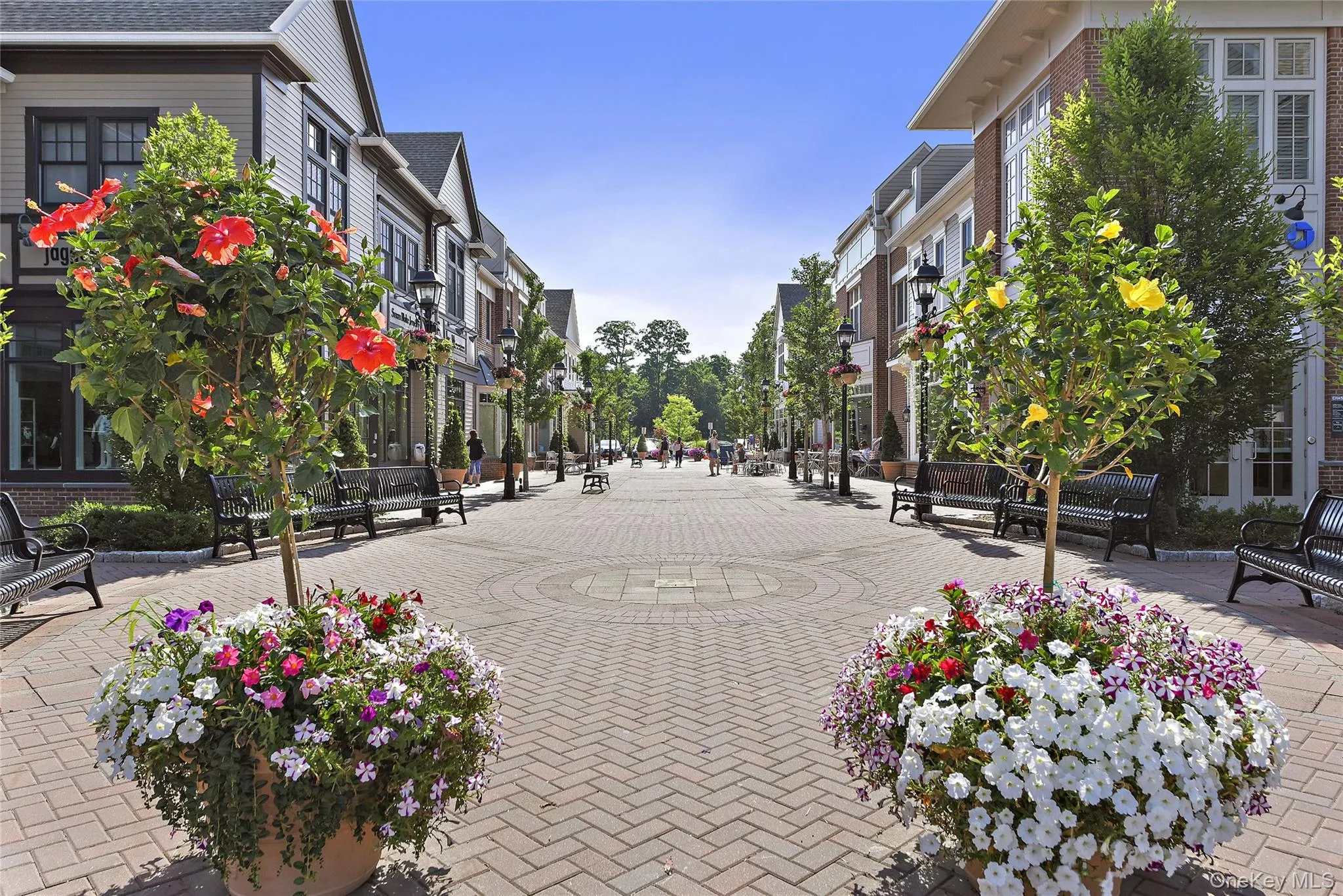 Armonk Square Armonk Square
