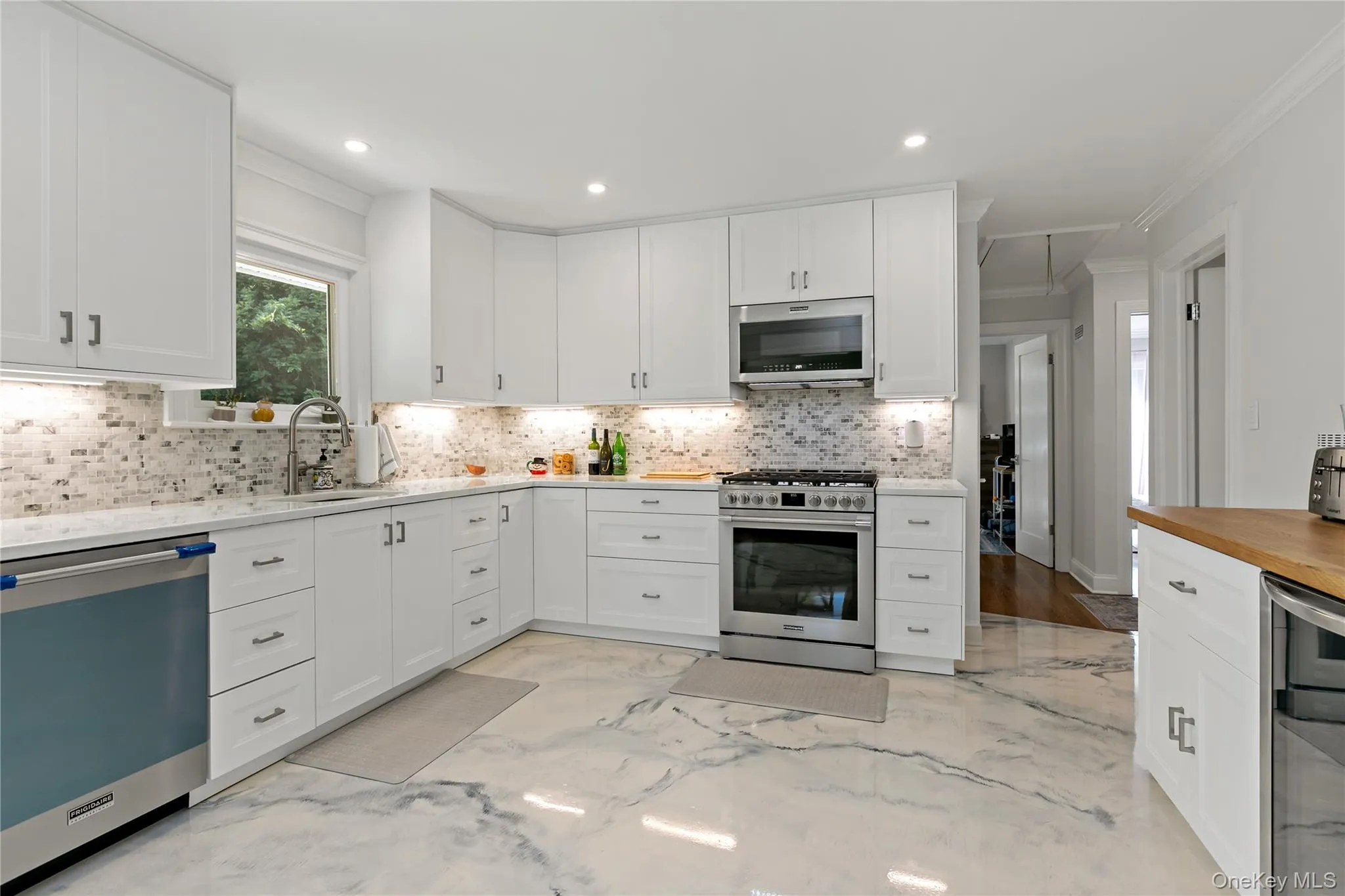 461 Bedford Road, North Castle, NY, 3 Bedrooms Bedrooms, 8 Rooms Rooms,4 BathroomsBathrooms,Residential,For Rent,Bedford,0,1024567 461 Bedford Road, North Castle, NY, 3 Bedrooms Bedrooms, 8 Rooms Rooms,4 BathroomsBathrooms,Residential,For Rent,Bedford,0,1024567