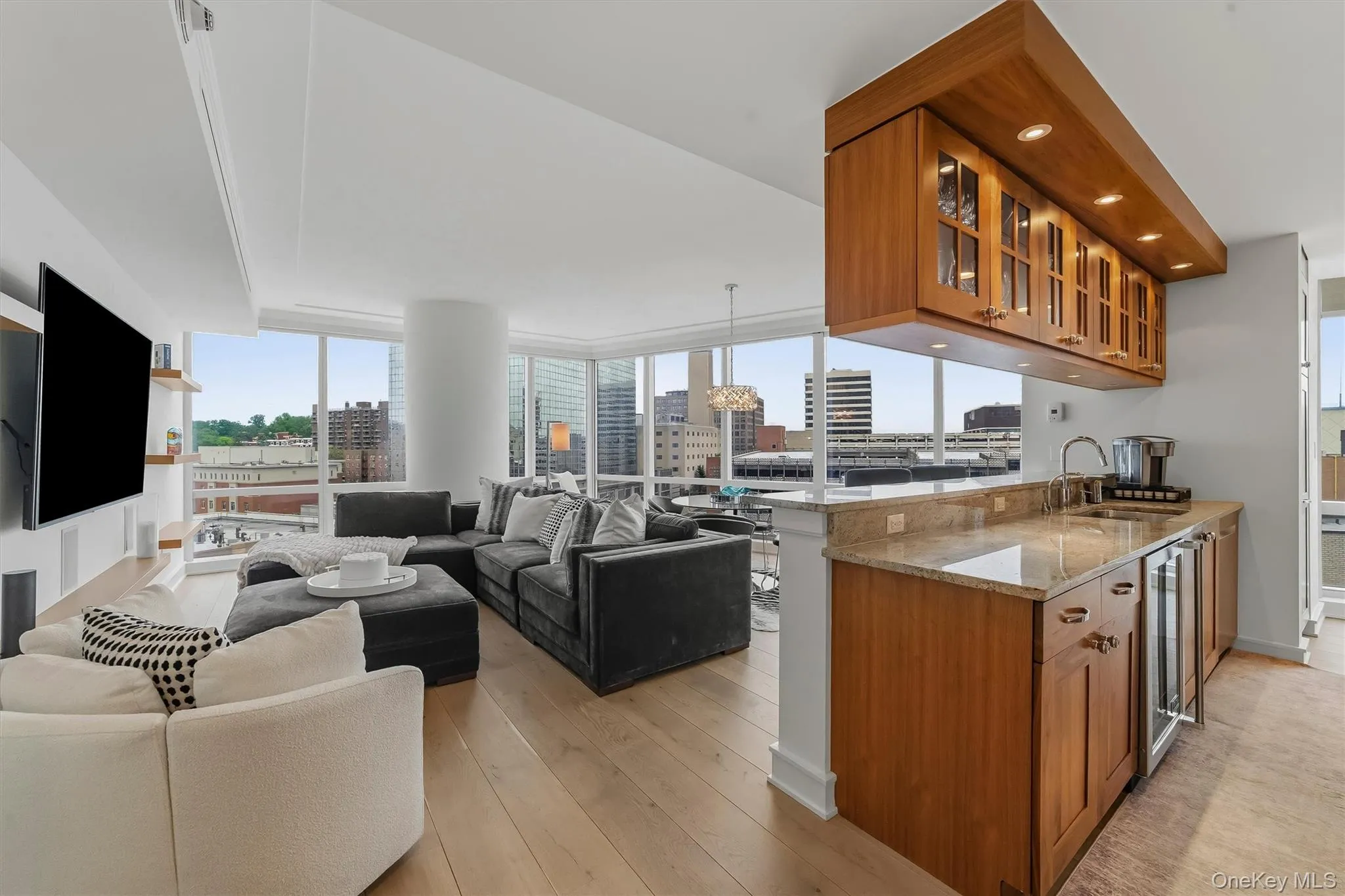 5 Renaissance Square, White Plains, NY, 2 Bedrooms Bedrooms, 4 Rooms Rooms,2 BathroomsBathrooms,Residential,For Rent,Renaissance,0,1024579 5 Renaissance Square, White Plains, NY, 2 Bedrooms Bedrooms, 4 Rooms Rooms,2 BathroomsBathrooms,Residential,For Rent,Renaissance,0,1024579
