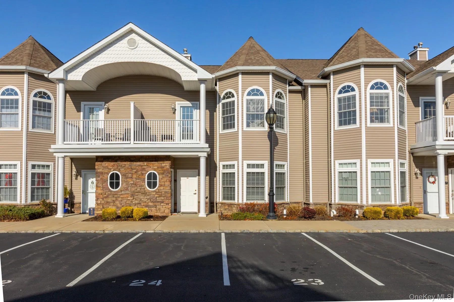 11 Jacqueline Way, Babylon, NY, 2 Bedrooms Bedrooms, 7 Rooms Rooms,2 BathroomsBathrooms,Residential Lease,For Rent,Jacqueline,0,1024587 11 Jacqueline Way, Babylon, NY, 2 Bedrooms Bedrooms, 7 Rooms Rooms,2 BathroomsBathrooms,Residential Lease,For Rent,Jacqueline,0,1024587