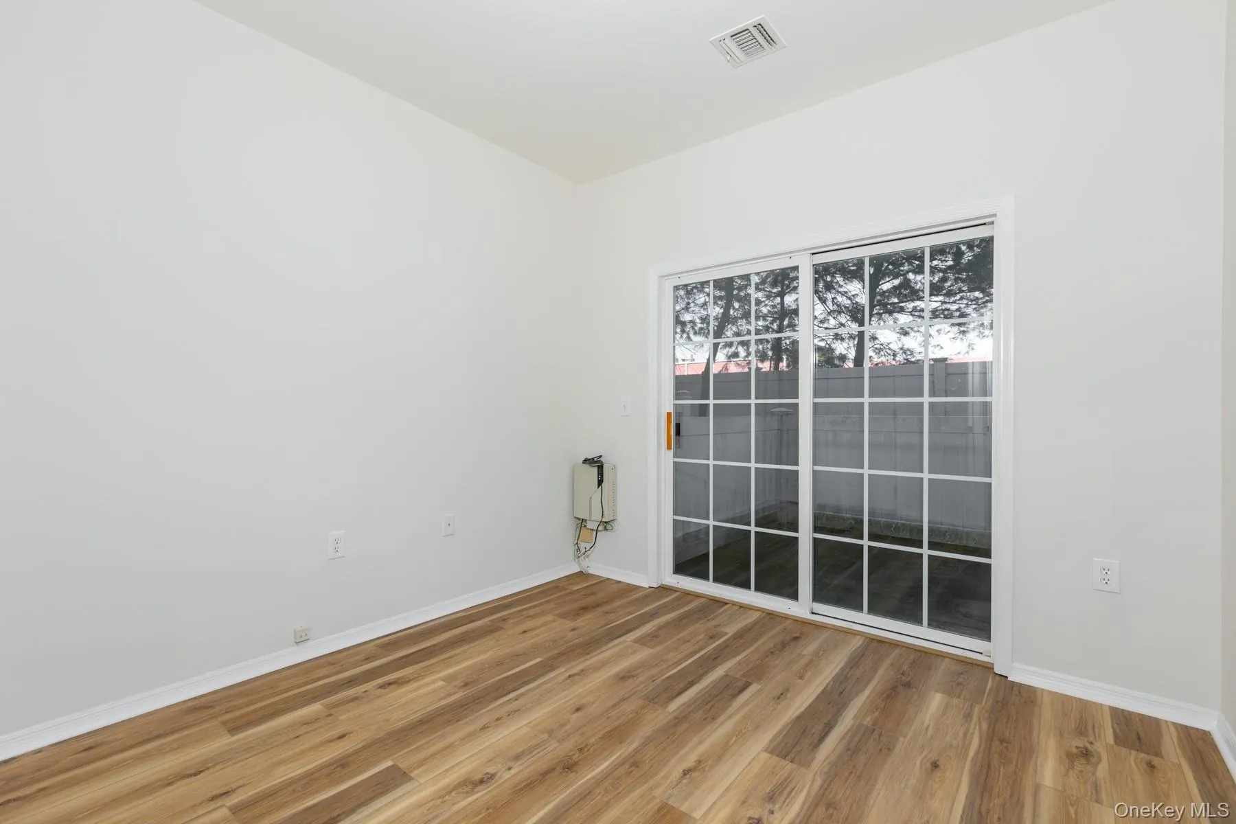 11 Jacqueline Way, Babylon, NY, 2 Bedrooms Bedrooms, 7 Rooms Rooms,2 BathroomsBathrooms,Residential Lease,For Rent,Jacqueline,0,1024587 11 Jacqueline Way, Babylon, NY, 2 Bedrooms Bedrooms, 7 Rooms Rooms,2 BathroomsBathrooms,Residential Lease,For Rent,Jacqueline,0,1024587