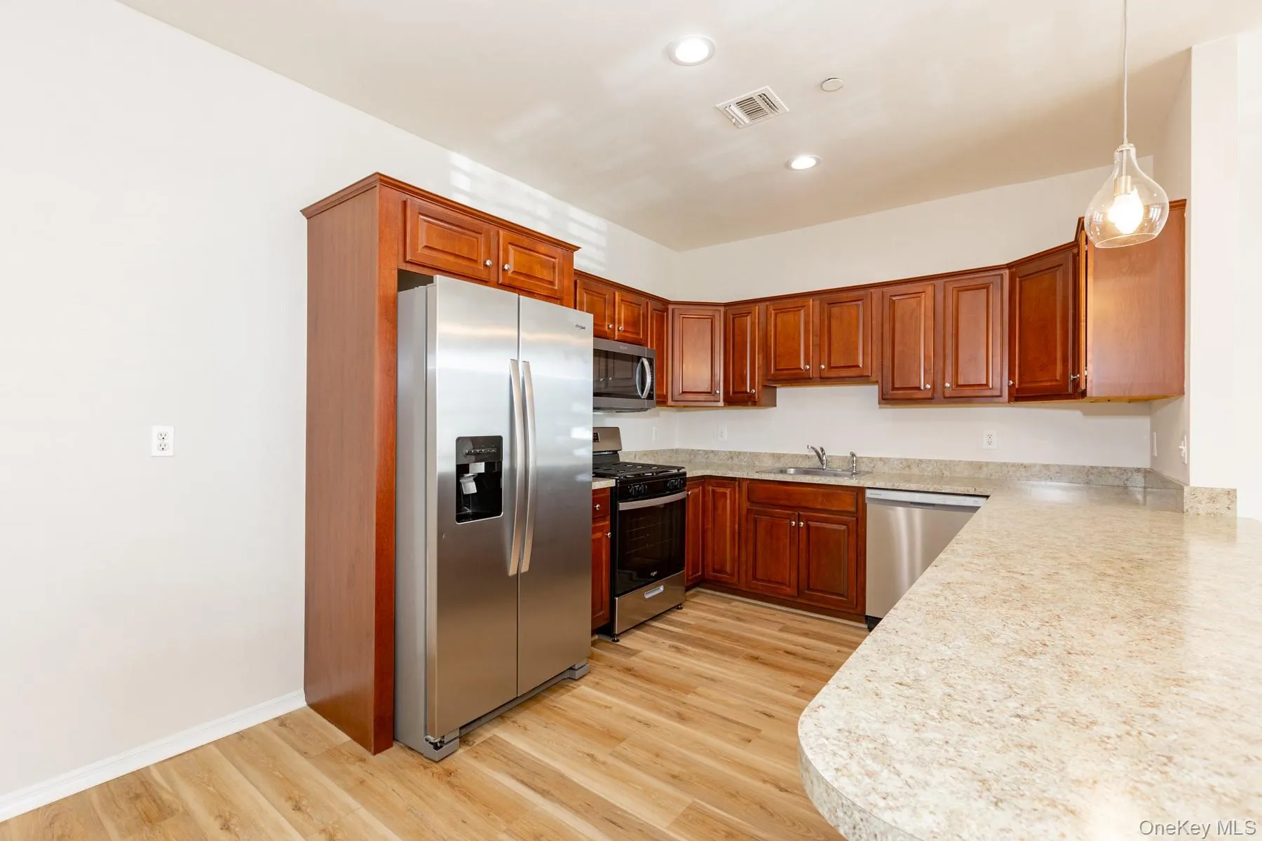 11 Jacqueline Way, Babylon, NY, 2 Bedrooms Bedrooms, 7 Rooms Rooms,2 BathroomsBathrooms,Residential Lease,For Rent,Jacqueline,0,1024587 11 Jacqueline Way, Babylon, NY, 2 Bedrooms Bedrooms, 7 Rooms Rooms,2 BathroomsBathrooms,Residential Lease,For Rent,Jacqueline,0,1024587