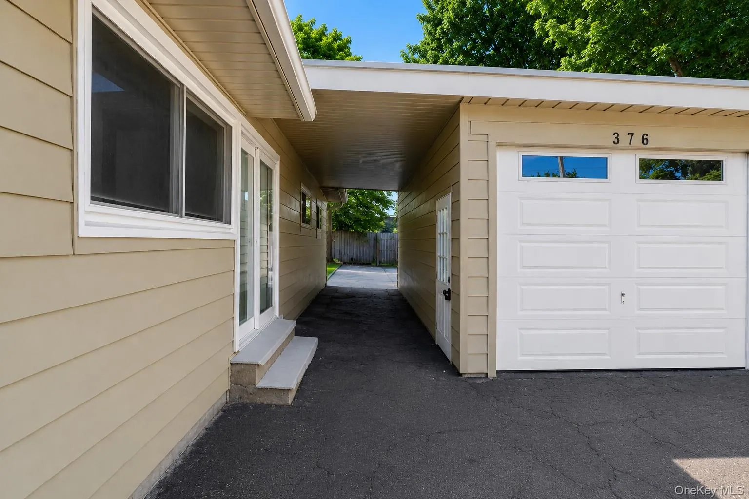 376 County Center Road, Greenburgh, NY, 3 Bedrooms Bedrooms, 6 Rooms Rooms,1 BathroomBathrooms,Residential,For Rent,County Center,0,1024590 376 County Center Road, Greenburgh, NY, 3 Bedrooms Bedrooms, 6 Rooms Rooms,1 BathroomBathrooms,Residential,For Rent,County Center,0,1024590