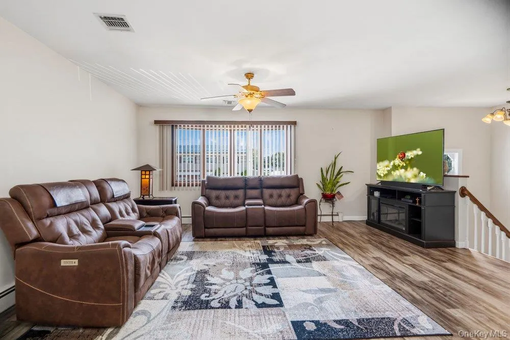 169 Wyona Avenue, Babylon, NY, 4 Bedrooms Bedrooms, 8 Rooms Rooms,2 BathroomsBathrooms,Residential,For Rent,Wyona,0,1024596 169 Wyona Avenue, Babylon, NY, 4 Bedrooms Bedrooms, 8 Rooms Rooms,2 BathroomsBathrooms,Residential,For Rent,Wyona,0,1024596