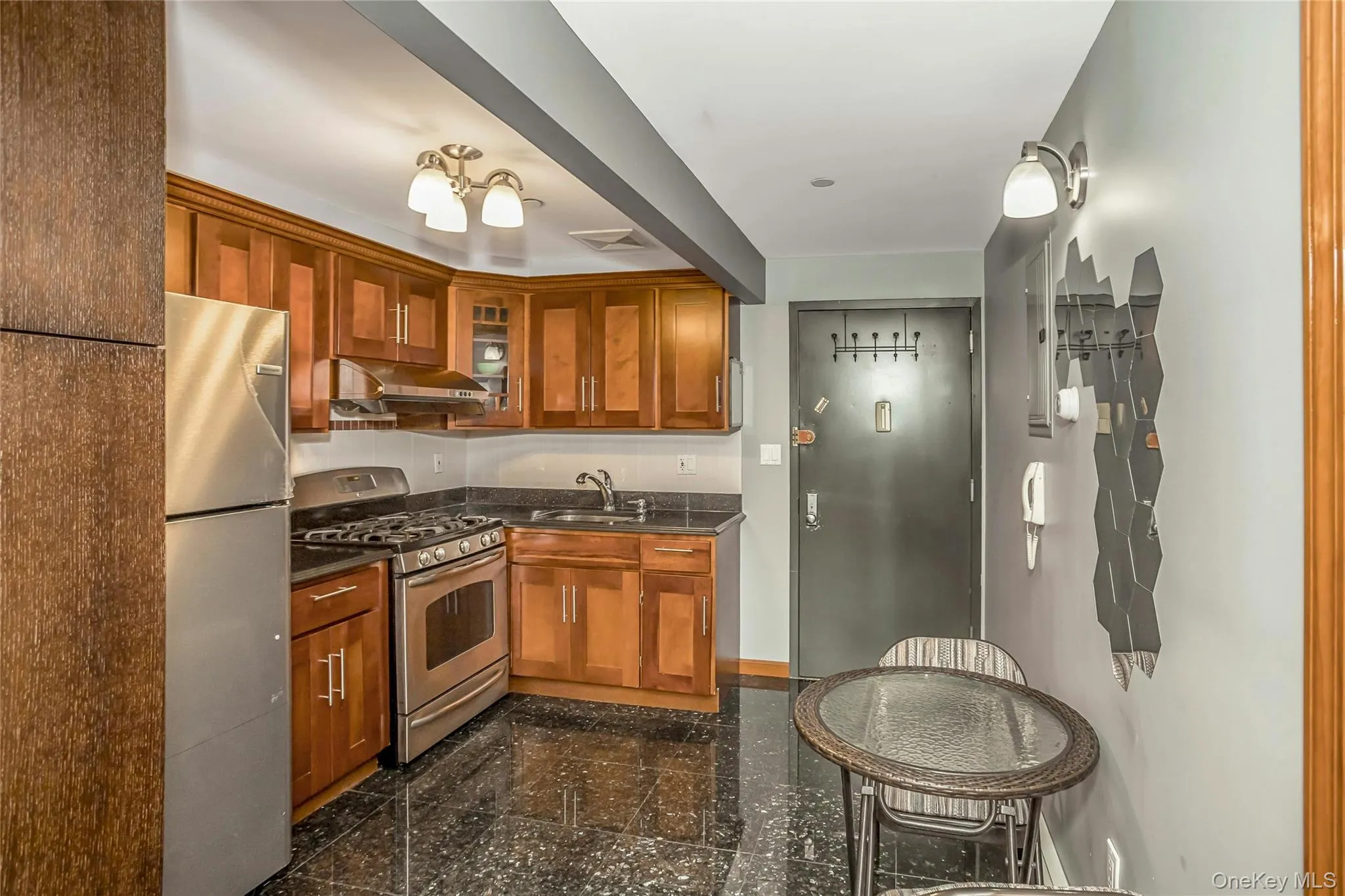 40-40 68th Street, New York, NY, 1 Bedroom Bedrooms, 3 Rooms Rooms,1 BathroomBathrooms,Residential,For Rent,68th,0,1024603 40-40 68th Street, New York, NY, 1 Bedroom Bedrooms, 3 Rooms Rooms,1 BathroomBathrooms,Residential,For Rent,68th,0,1024603
