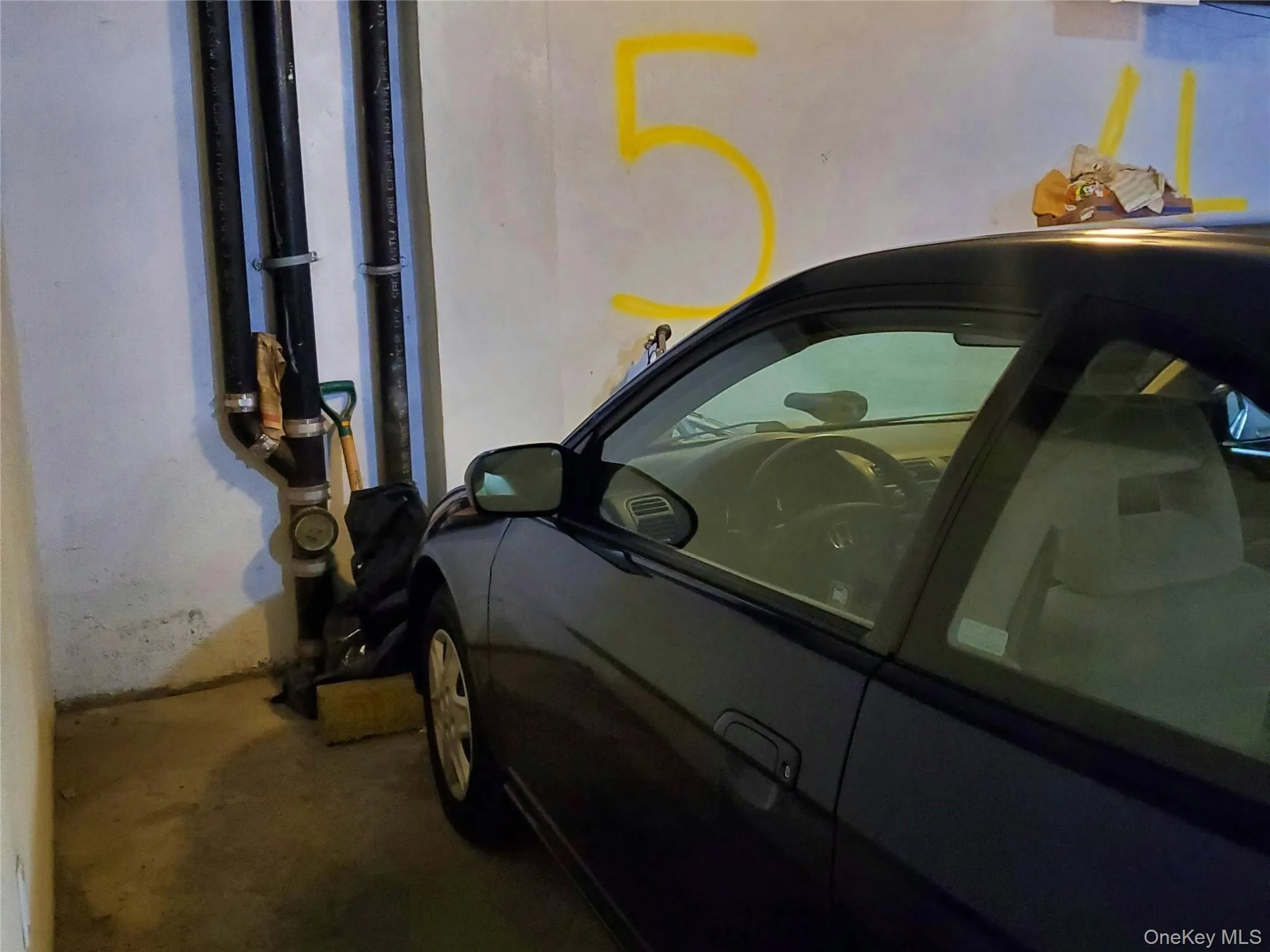 Deeded Garage Space Sold Separately Deeded Garage Space Sold Separately
