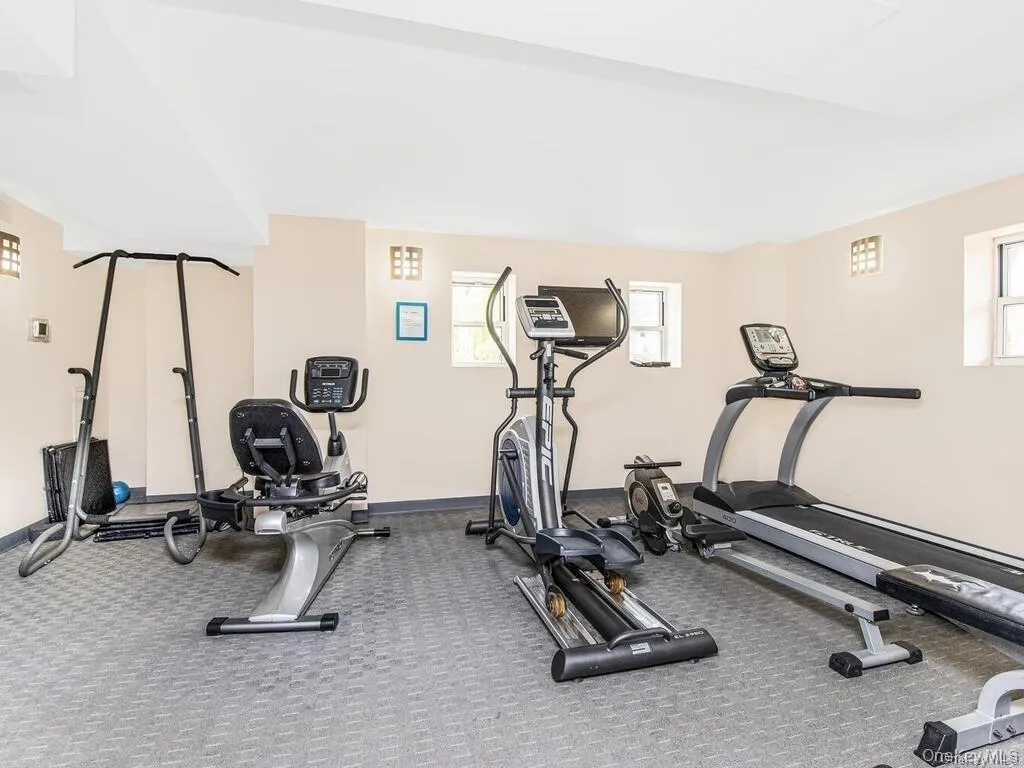 2287 Johnson Avenue, New York, NY, 1 Bedroom Bedrooms, 4 Rooms Rooms,1 BathroomBathrooms,Residential,For Rent,Johnson,0,1024607 2287 Johnson Avenue, New York, NY, 1 Bedroom Bedrooms, 4 Rooms Rooms,1 BathroomBathrooms,Residential,For Rent,Johnson,0,1024607