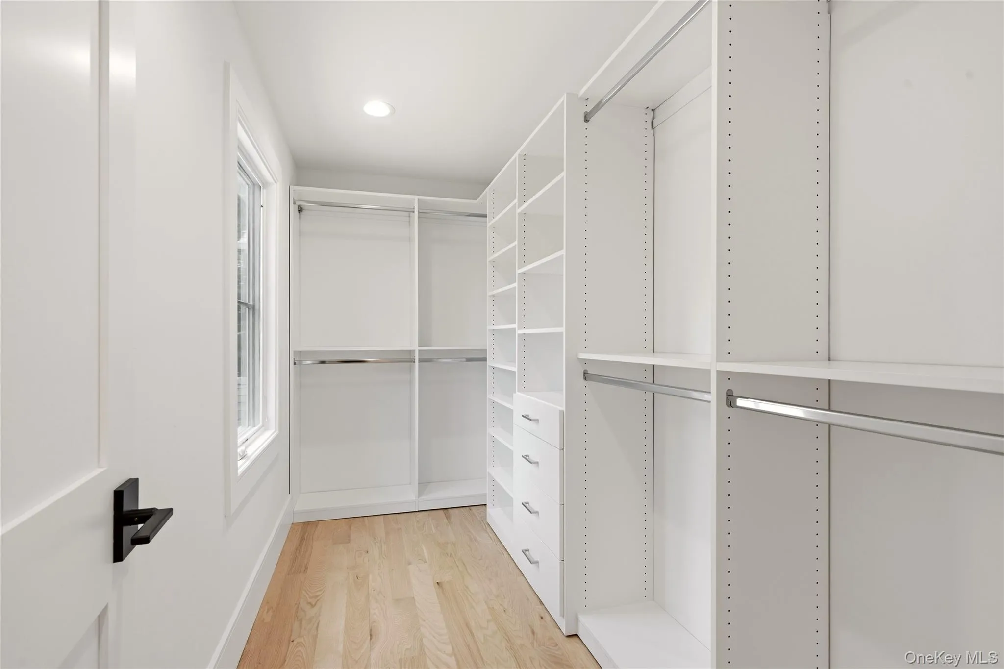 654 Caledonia Road, Huntington, NY, 5 Bedrooms Bedrooms, 14 Rooms Rooms,5 BathroomsBathrooms,Residential,For Rent,Caledonia,0,1024608 654 Caledonia Road, Huntington, NY, 5 Bedrooms Bedrooms, 14 Rooms Rooms,5 BathroomsBathrooms,Residential,For Rent,Caledonia,0,1024608