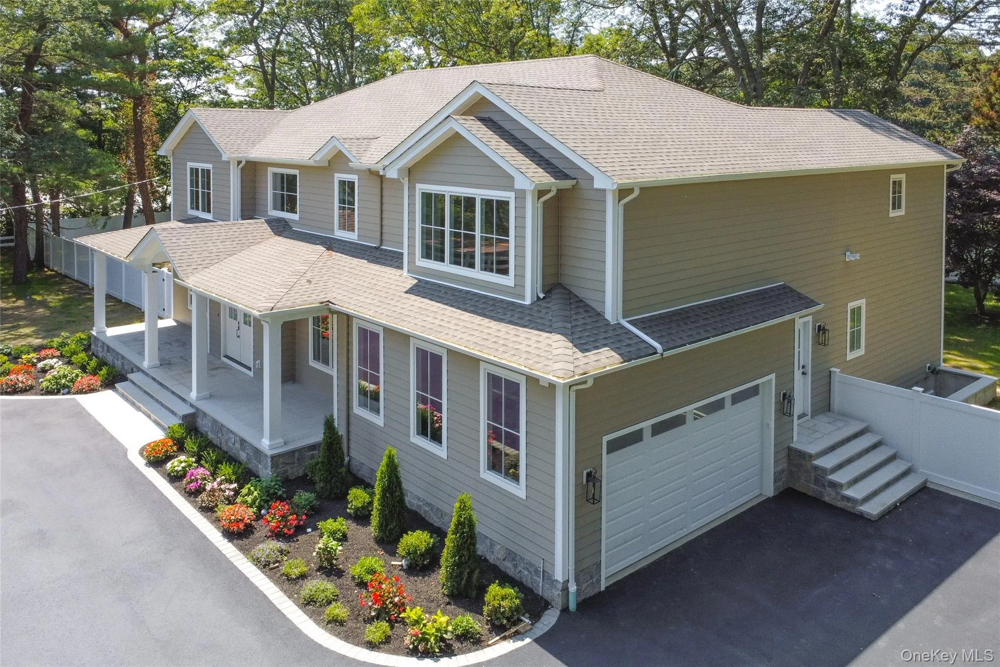 654 Caledonia Road, Huntington, NY, 5 Bedrooms Bedrooms, 14 Rooms Rooms,5 BathroomsBathrooms,Residential,For Rent,Caledonia,0,1024608 654 Caledonia Road, Huntington, NY, 5 Bedrooms Bedrooms, 14 Rooms Rooms,5 BathroomsBathrooms,Residential,For Rent,Caledonia,0,1024608