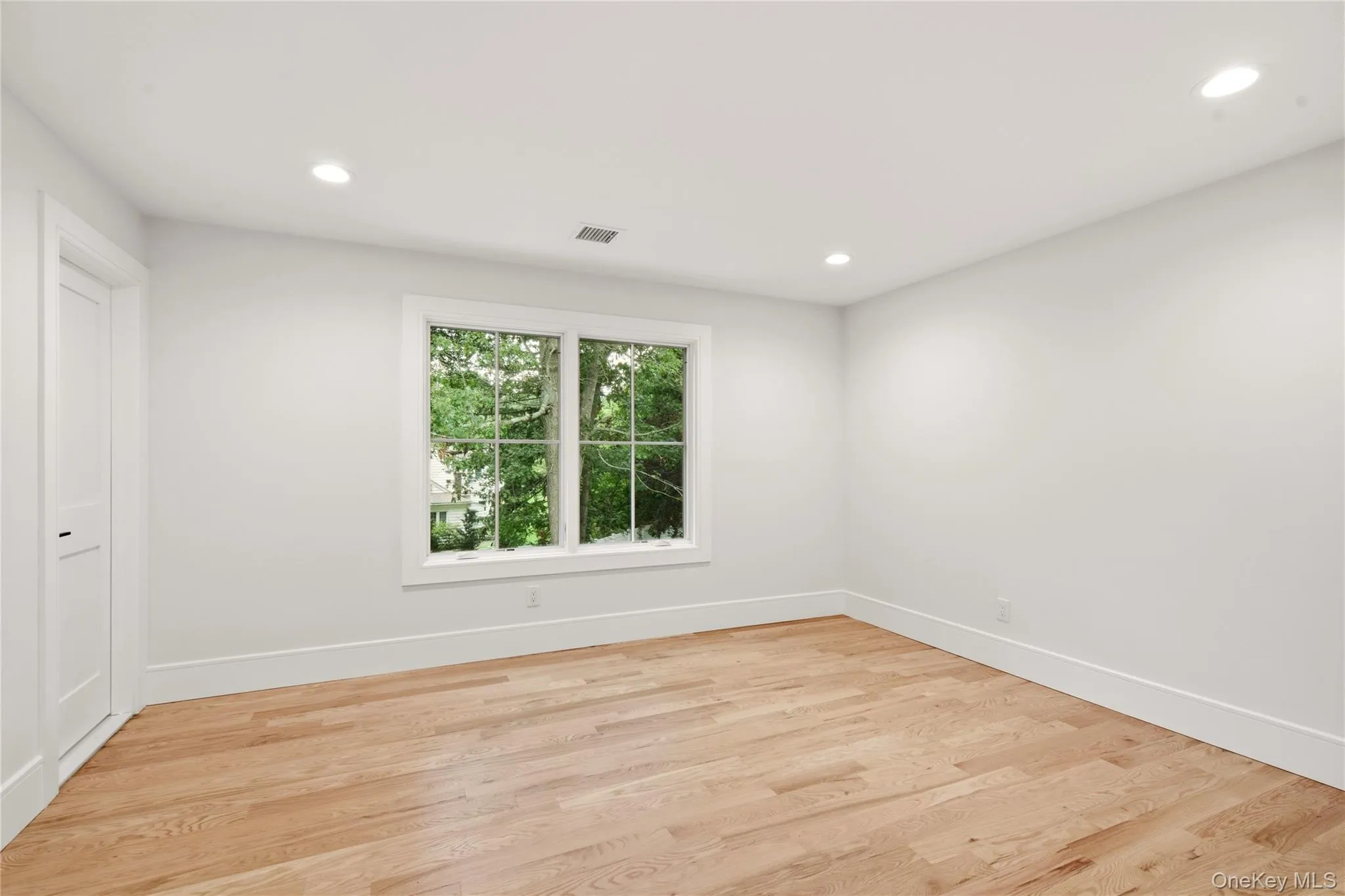 654 Caledonia Road, Huntington, NY, 5 Bedrooms Bedrooms, 14 Rooms Rooms,5 BathroomsBathrooms,Residential,For Rent,Caledonia,0,1024608 654 Caledonia Road, Huntington, NY, 5 Bedrooms Bedrooms, 14 Rooms Rooms,5 BathroomsBathrooms,Residential,For Rent,Caledonia,0,1024608
