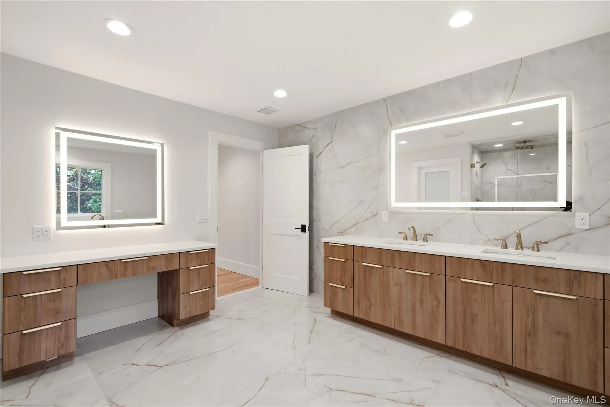 654 Caledonia Road, Huntington, NY, 5 Bedrooms Bedrooms, 14 Rooms Rooms,5 BathroomsBathrooms,Residential,For Rent,Caledonia,0,1024608 654 Caledonia Road, Huntington, NY, 5 Bedrooms Bedrooms, 14 Rooms Rooms,5 BathroomsBathrooms,Residential,For Rent,Caledonia,0,1024608