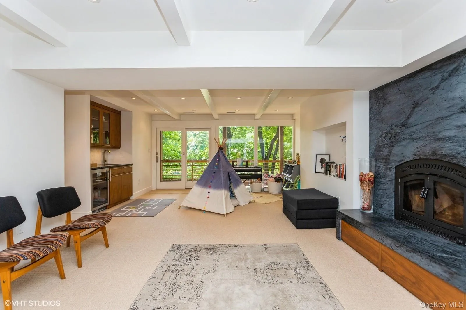 28 Mallard Rise, Greenburgh, NY, 4 Bedrooms Bedrooms, 9 Rooms Rooms,3 BathroomsBathrooms,Residential Lease,For Rent,Mallard,0,1024609 28 Mallard Rise, Greenburgh, NY, 4 Bedrooms Bedrooms, 9 Rooms Rooms,3 BathroomsBathrooms,Residential Lease,For Rent,Mallard,0,1024609