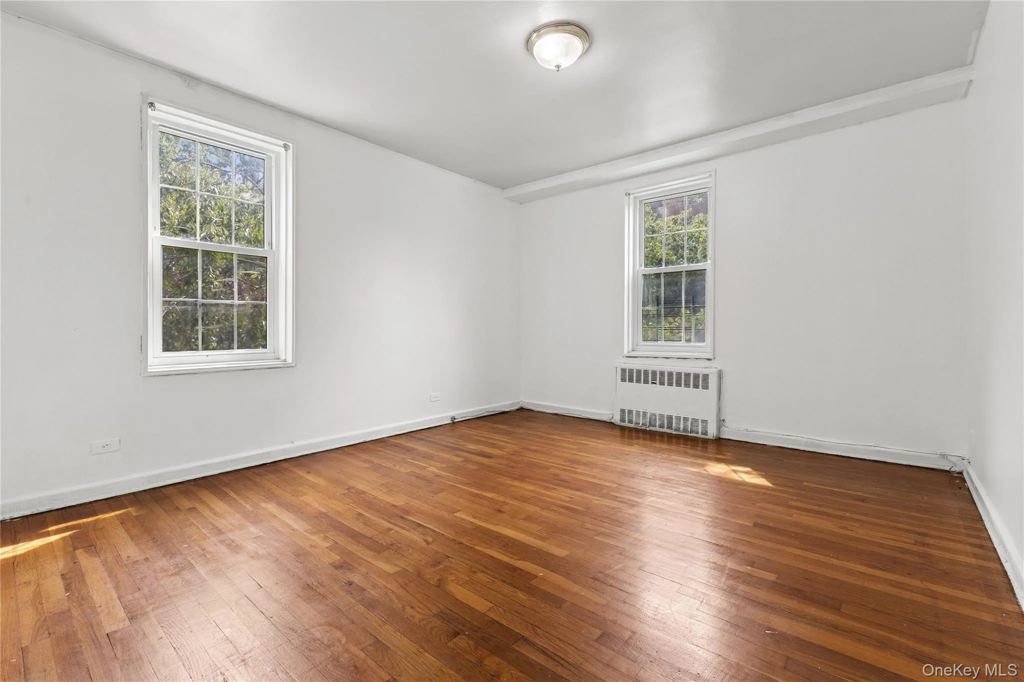 140-18 Burden Crescent, New York, NY, 2 Bedrooms Bedrooms, 6 Rooms Rooms,1 BathroomBathrooms,Residential,For Rent,Burden,0,1024618 140-18 Burden Crescent, New York, NY, 2 Bedrooms Bedrooms, 6 Rooms Rooms,1 BathroomBathrooms,Residential,For Rent,Burden,0,1024618