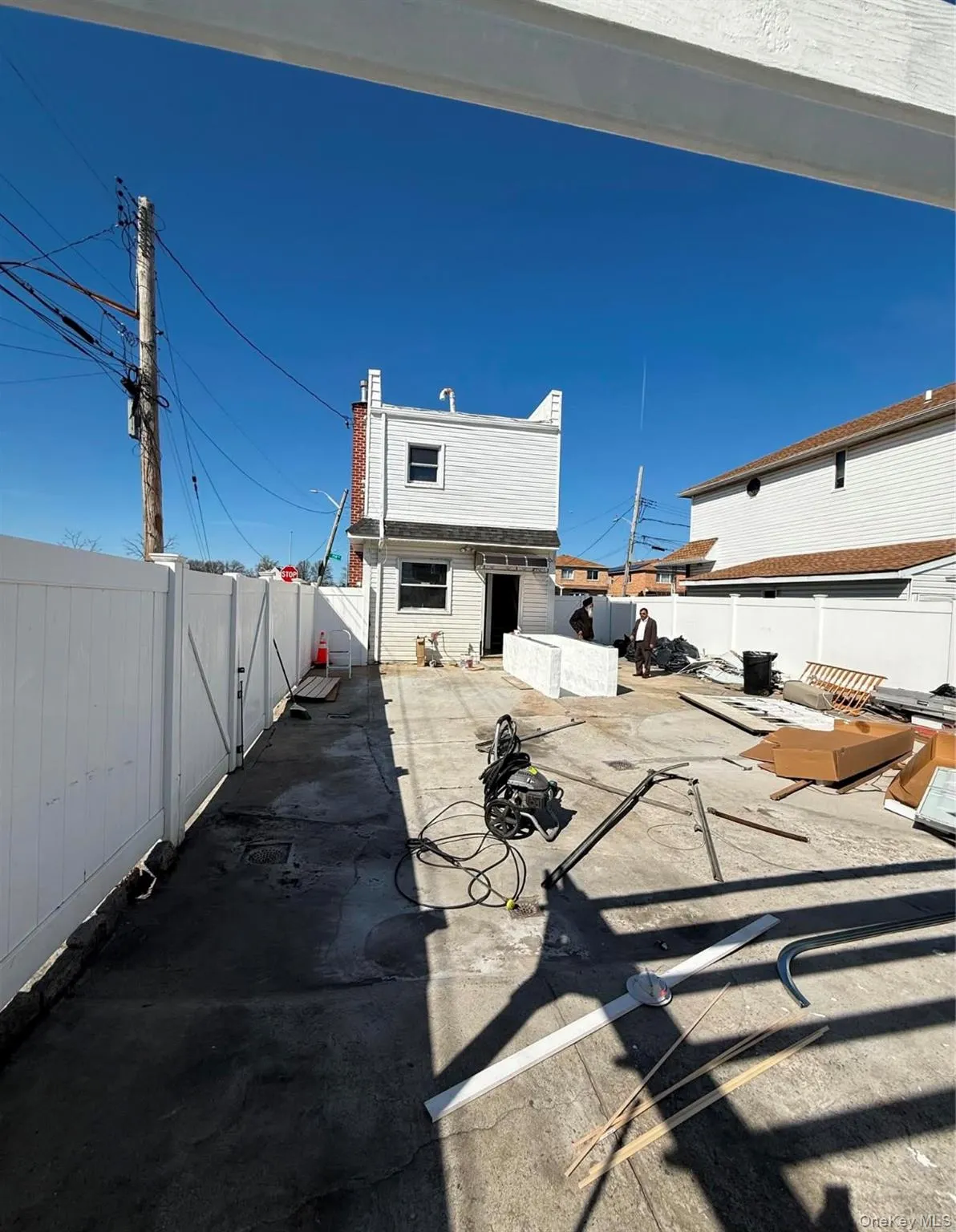 126-02 150th Avenue, New York, NY, 3 Bedrooms Bedrooms, 3 Rooms Rooms,2 BathroomsBathrooms,Residential,For Rent,150th,0,1024623 126-02 150th Avenue, New York, NY, 3 Bedrooms Bedrooms, 3 Rooms Rooms,2 BathroomsBathrooms,Residential,For Rent,150th,0,1024623