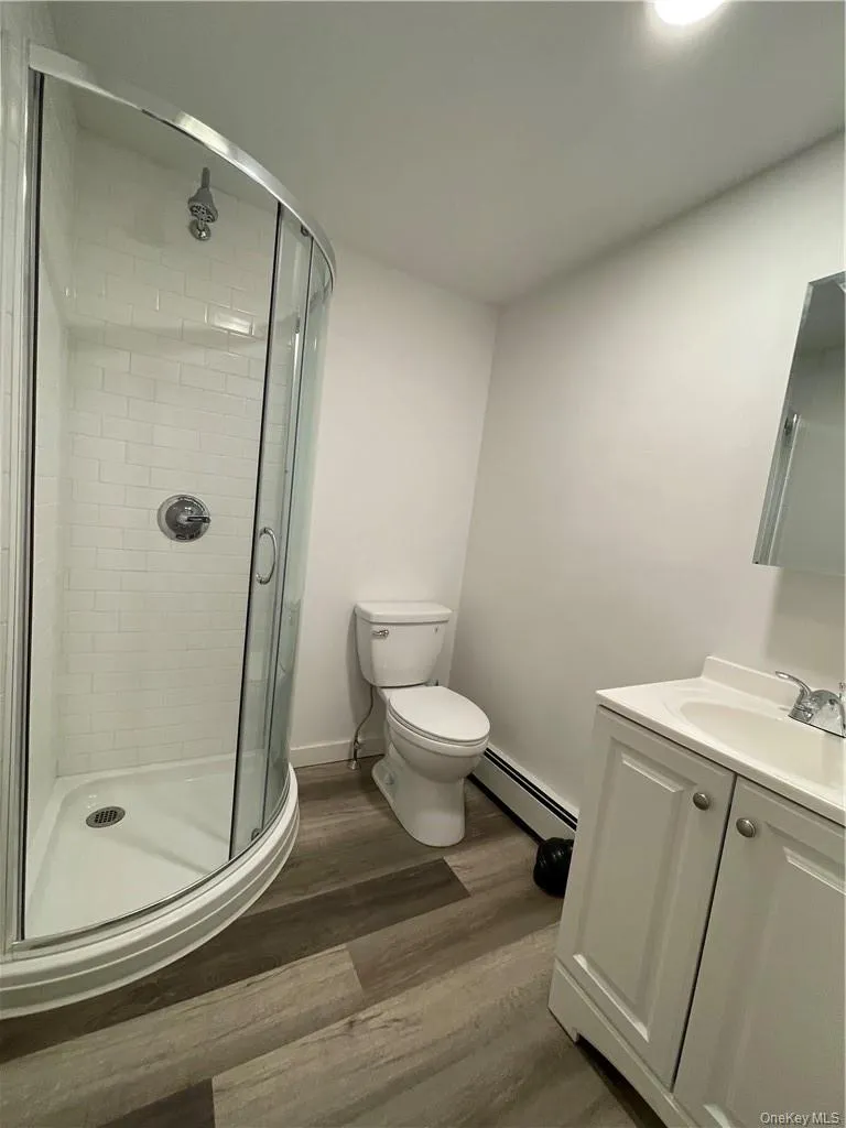 97 Murray Avenue, Goshen, NY, 1 Bedroom Bedrooms, 4 Rooms Rooms,1 BathroomBathrooms,Residential Lease,For Rent,Murray,0,1024624 97 Murray Avenue, Goshen, NY, 1 Bedroom Bedrooms, 4 Rooms Rooms,1 BathroomBathrooms,Residential Lease,For Rent,Murray,0,1024624